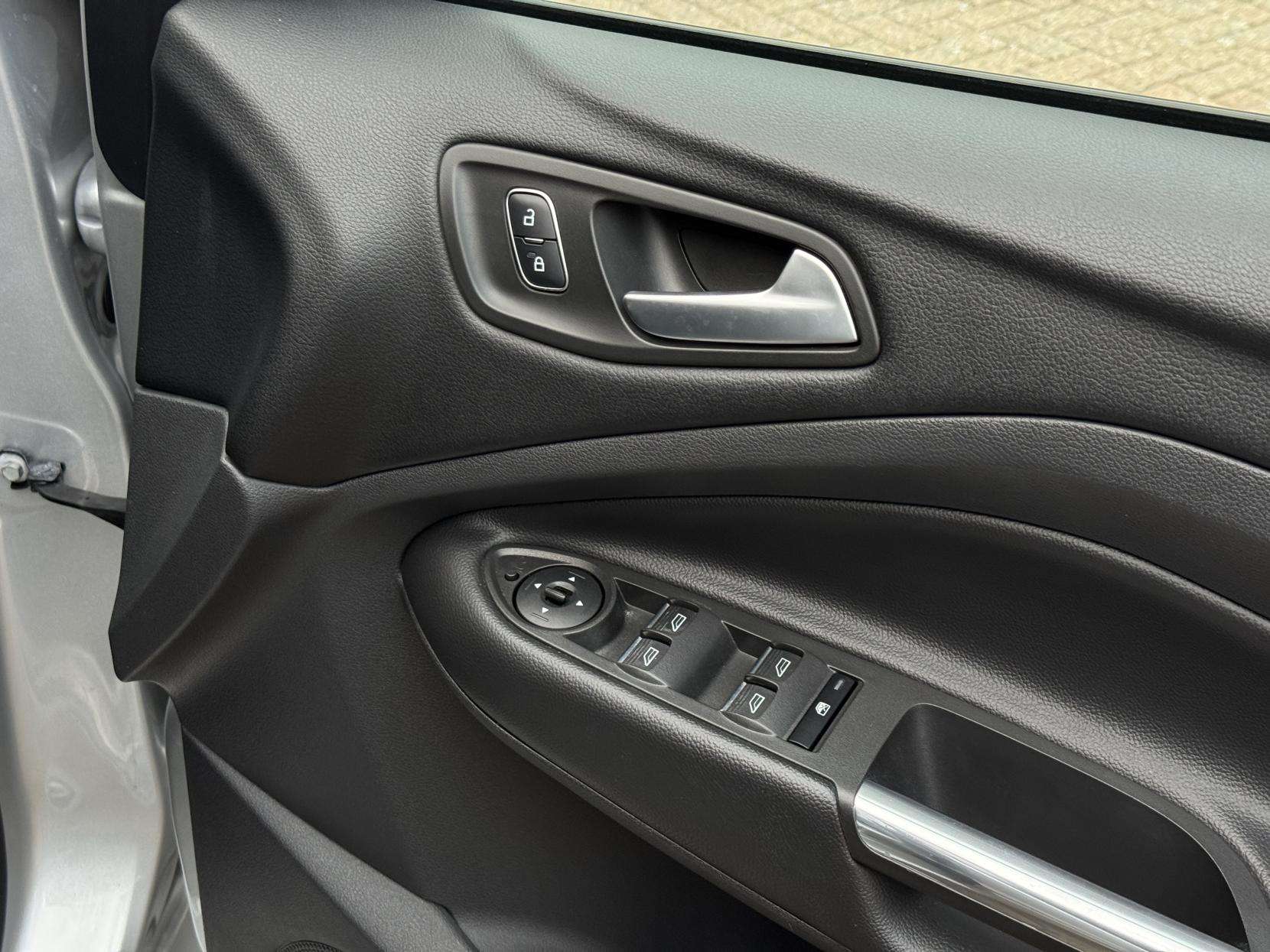 2018 FORD KUGA 2018 FORD KUGA