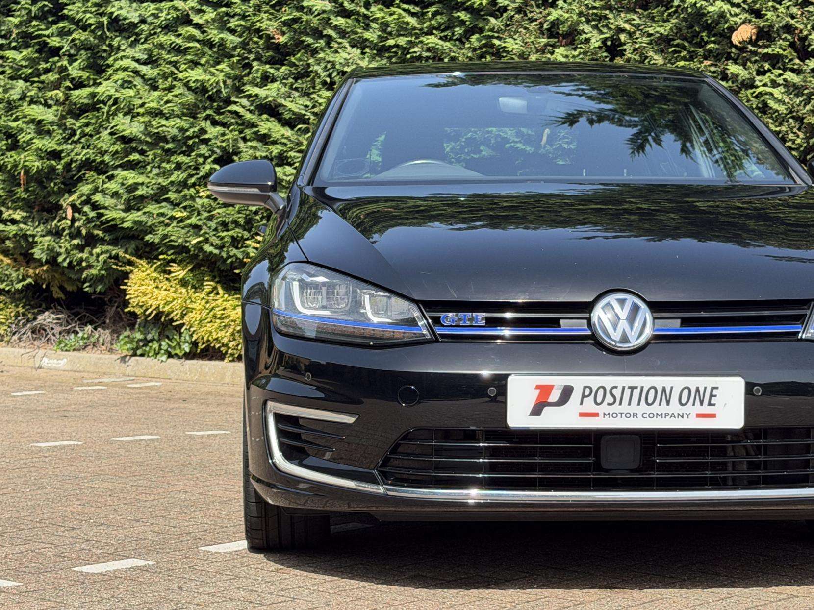 2016 VOLKSWAGEN GOLF 2016 VOLKSWAGEN GOLF