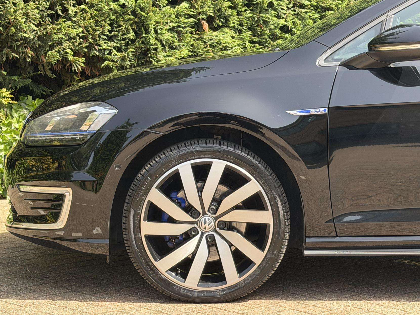 2016 VOLKSWAGEN GOLF 2016 VOLKSWAGEN GOLF