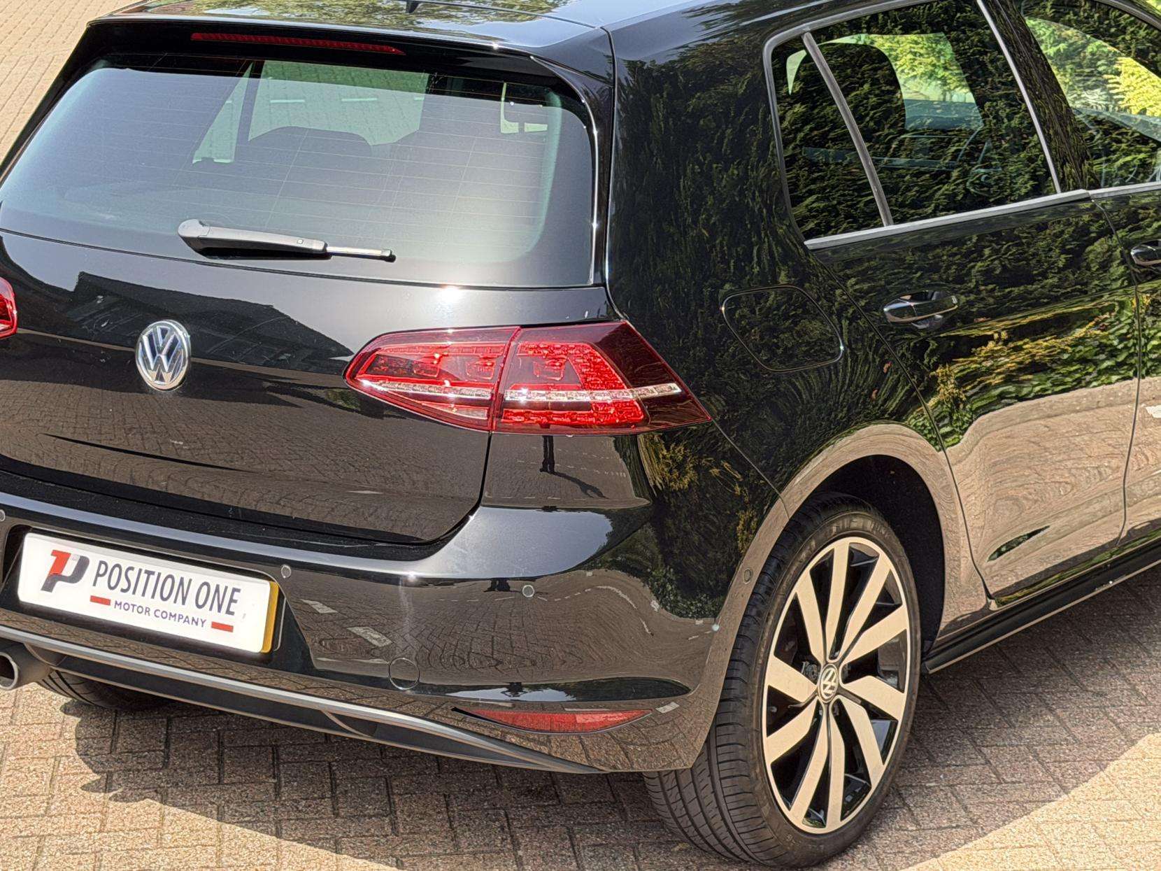2016 VOLKSWAGEN GOLF 2016 VOLKSWAGEN GOLF