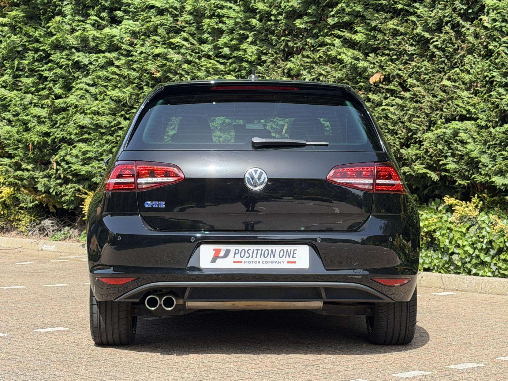 2016 VOLKSWAGEN GOLF 2016 VOLKSWAGEN GOLF