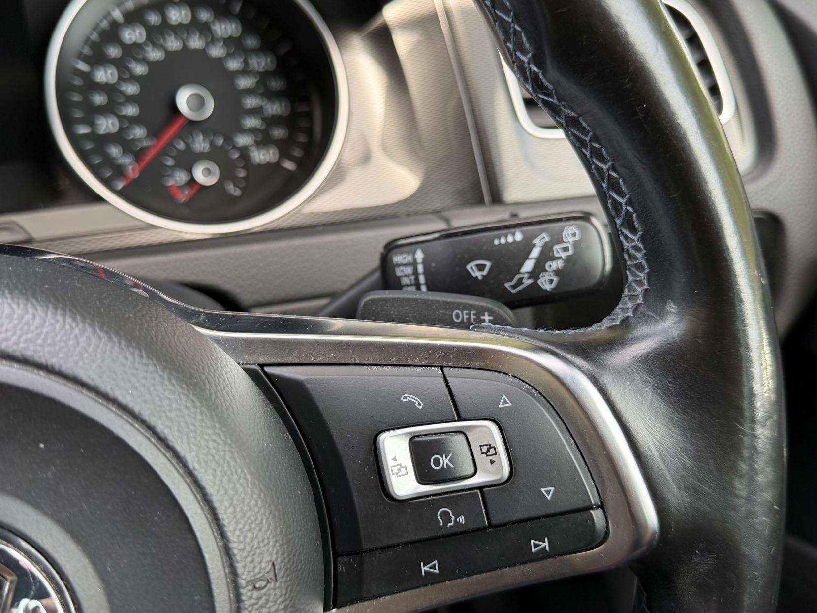 2016 VOLKSWAGEN GOLF 2016 VOLKSWAGEN GOLF