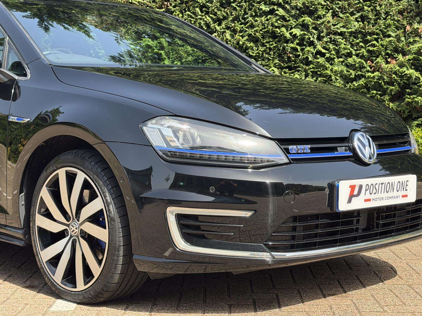 2016 VOLKSWAGEN GOLF 2016 VOLKSWAGEN GOLF