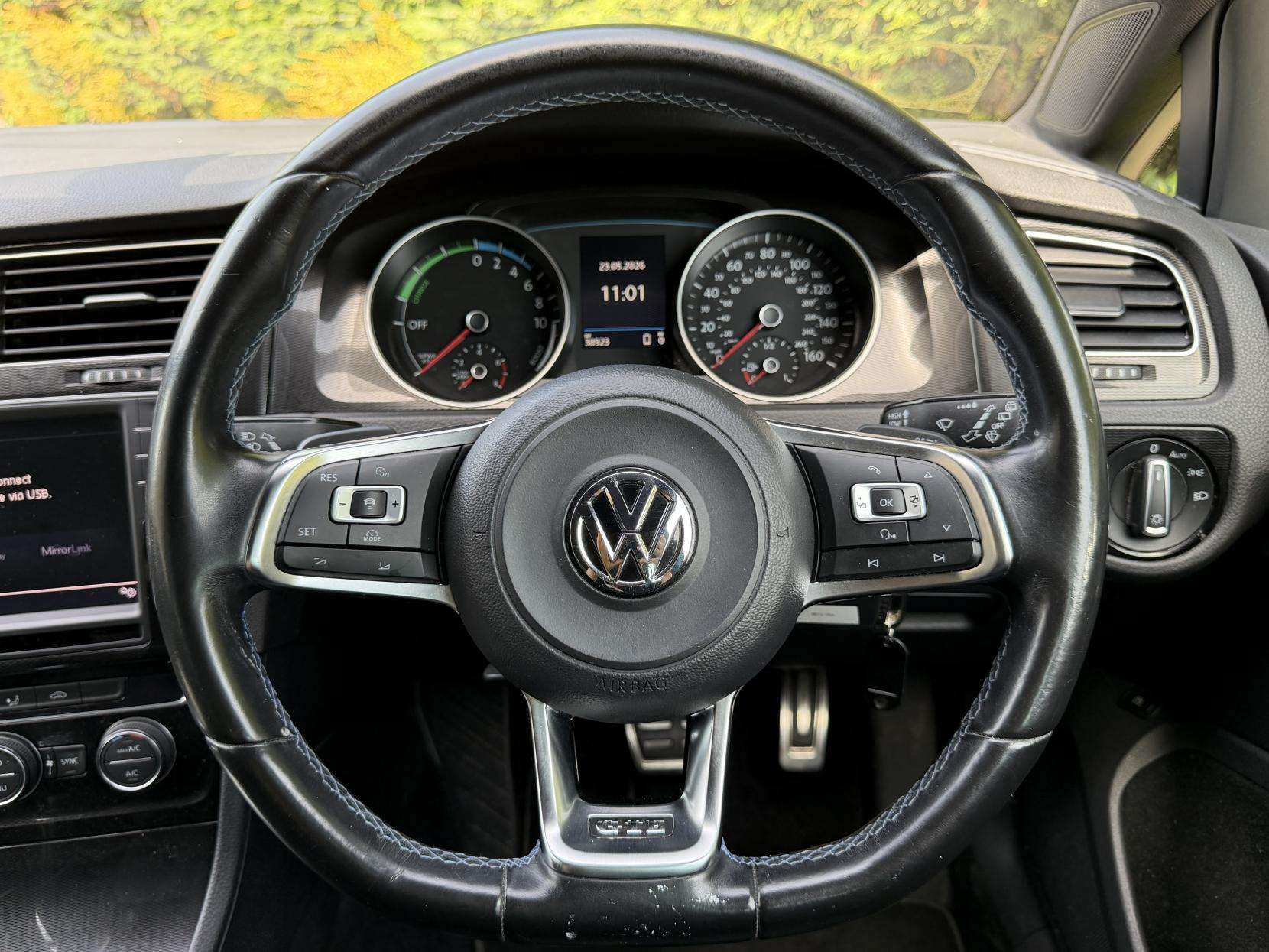 2016 VOLKSWAGEN GOLF 2016 VOLKSWAGEN GOLF