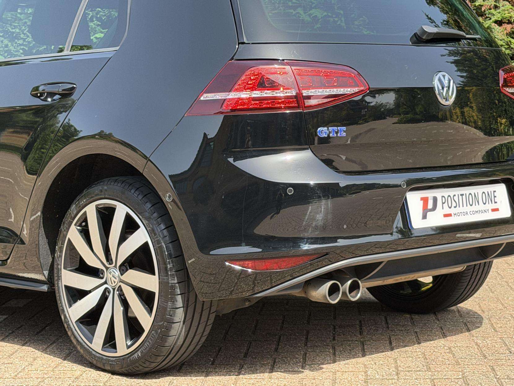 2016 VOLKSWAGEN GOLF 2016 VOLKSWAGEN GOLF