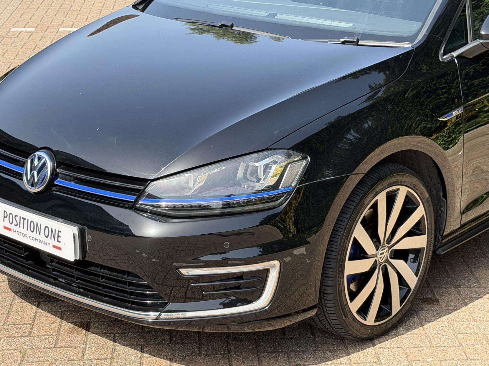 2016 VOLKSWAGEN GOLF 2016 VOLKSWAGEN GOLF