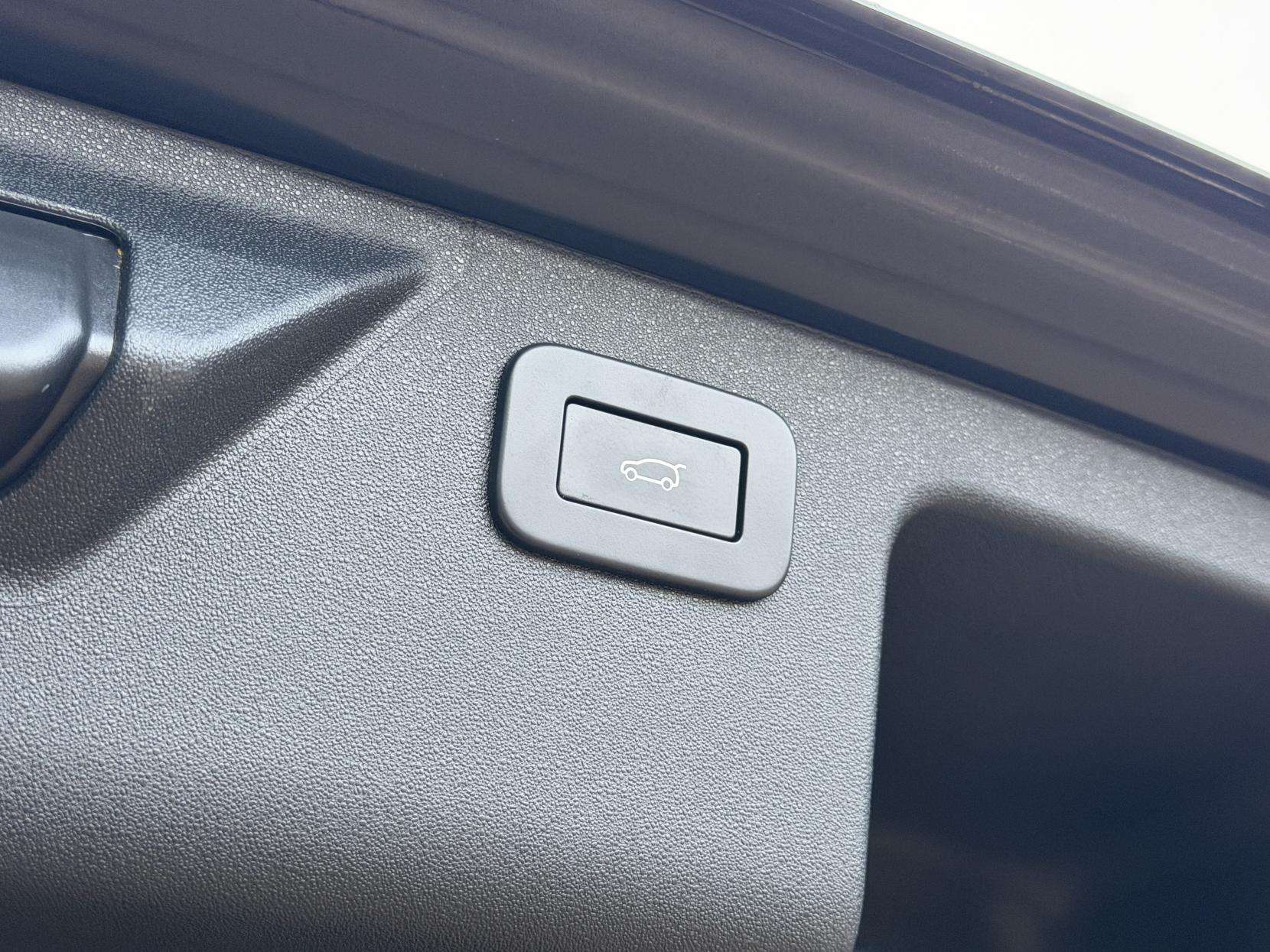 2023 LAND ROVER DISCOVERY SPORT 2023 LAND ROVER DISCOVERY SPORT