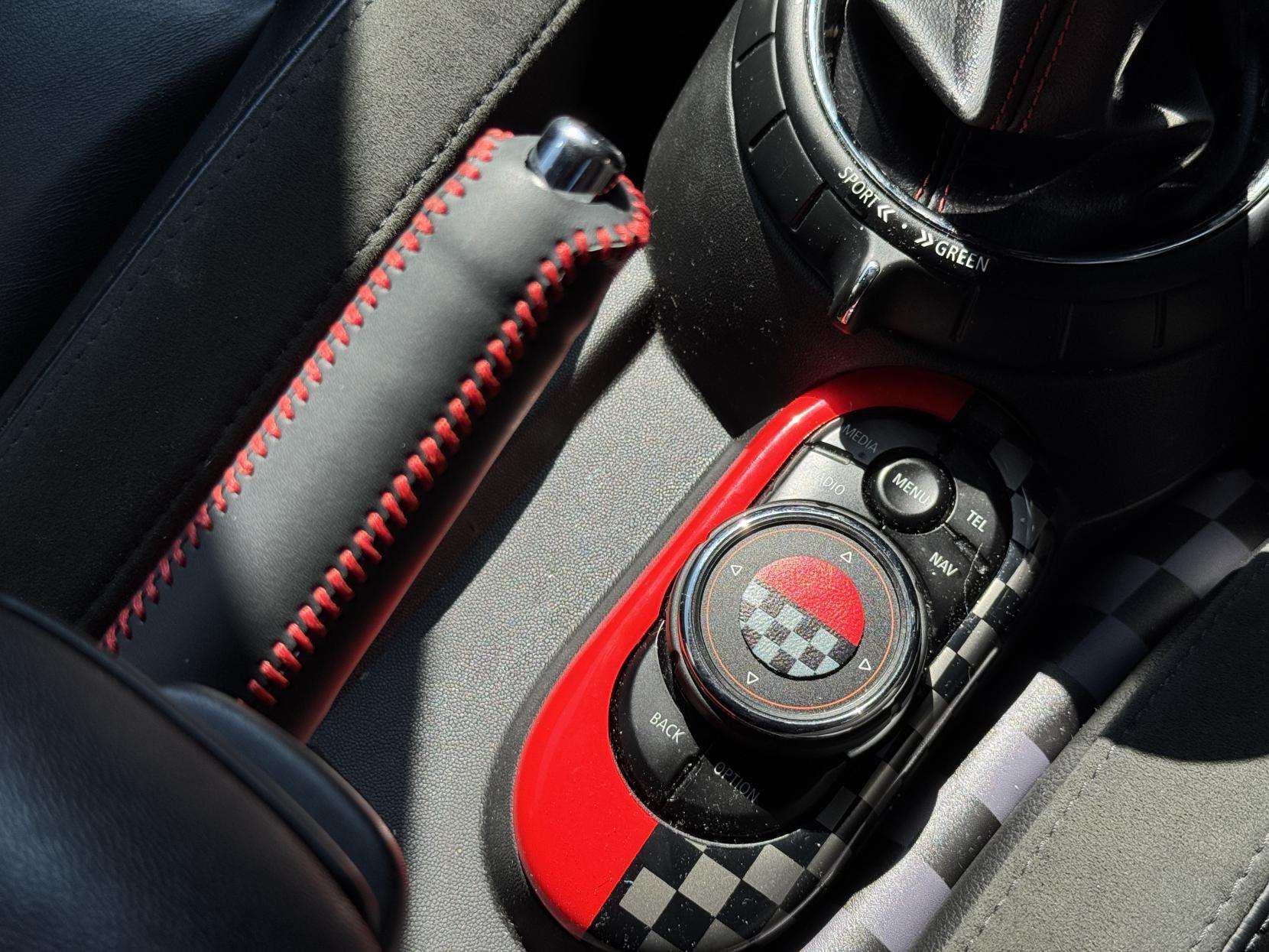 2015 MINI HATCH 2015 MINI HATCH