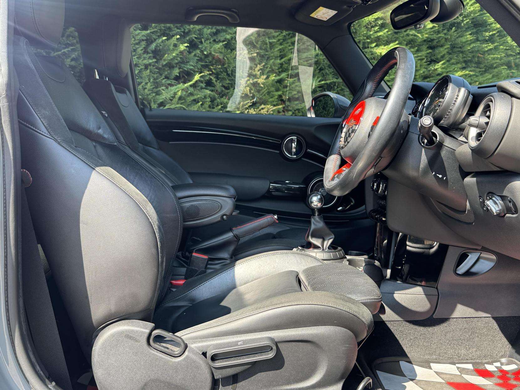 2015 MINI HATCH 2015 MINI HATCH