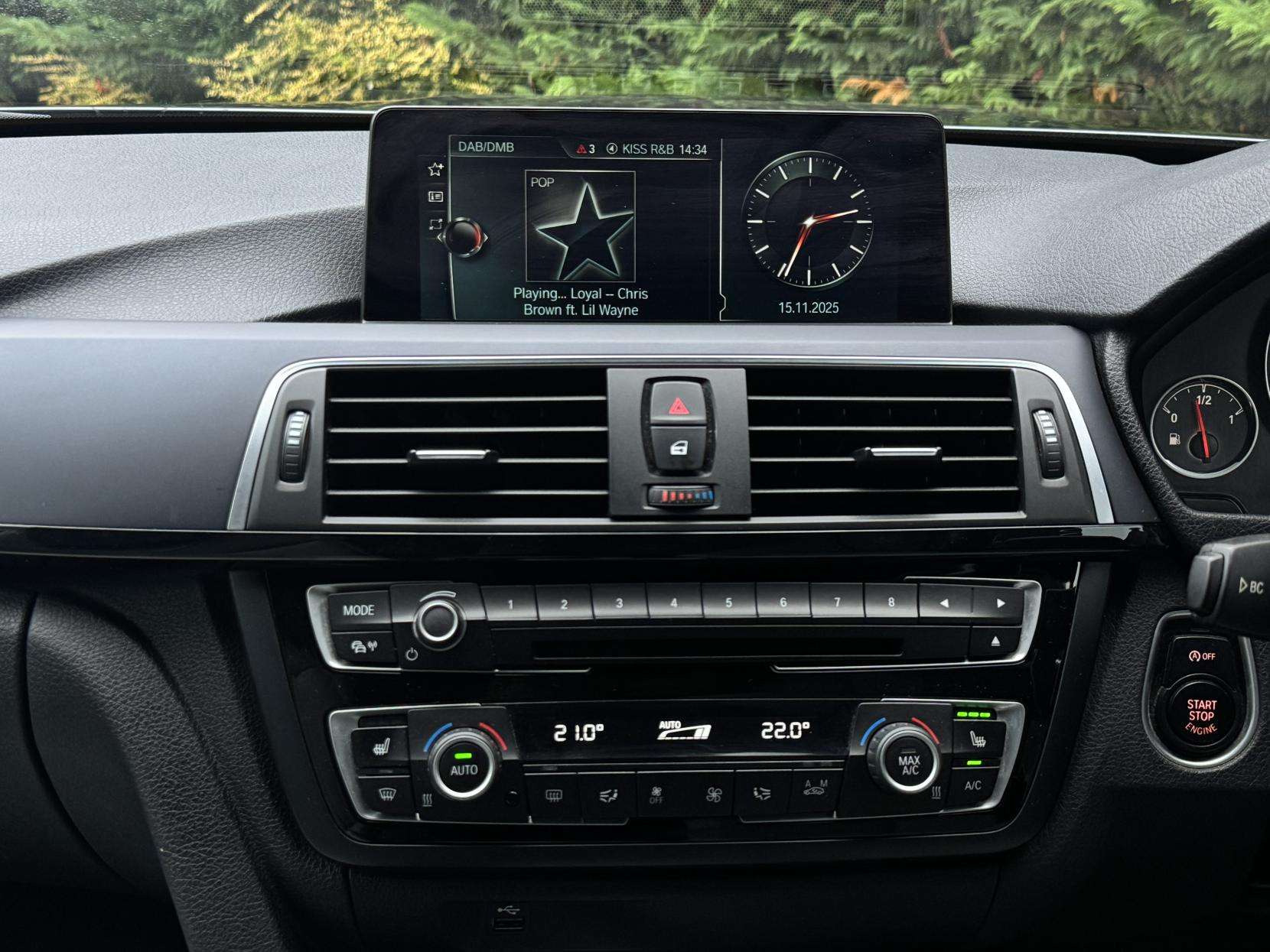 2016 BMW M4 2016 BMW M4