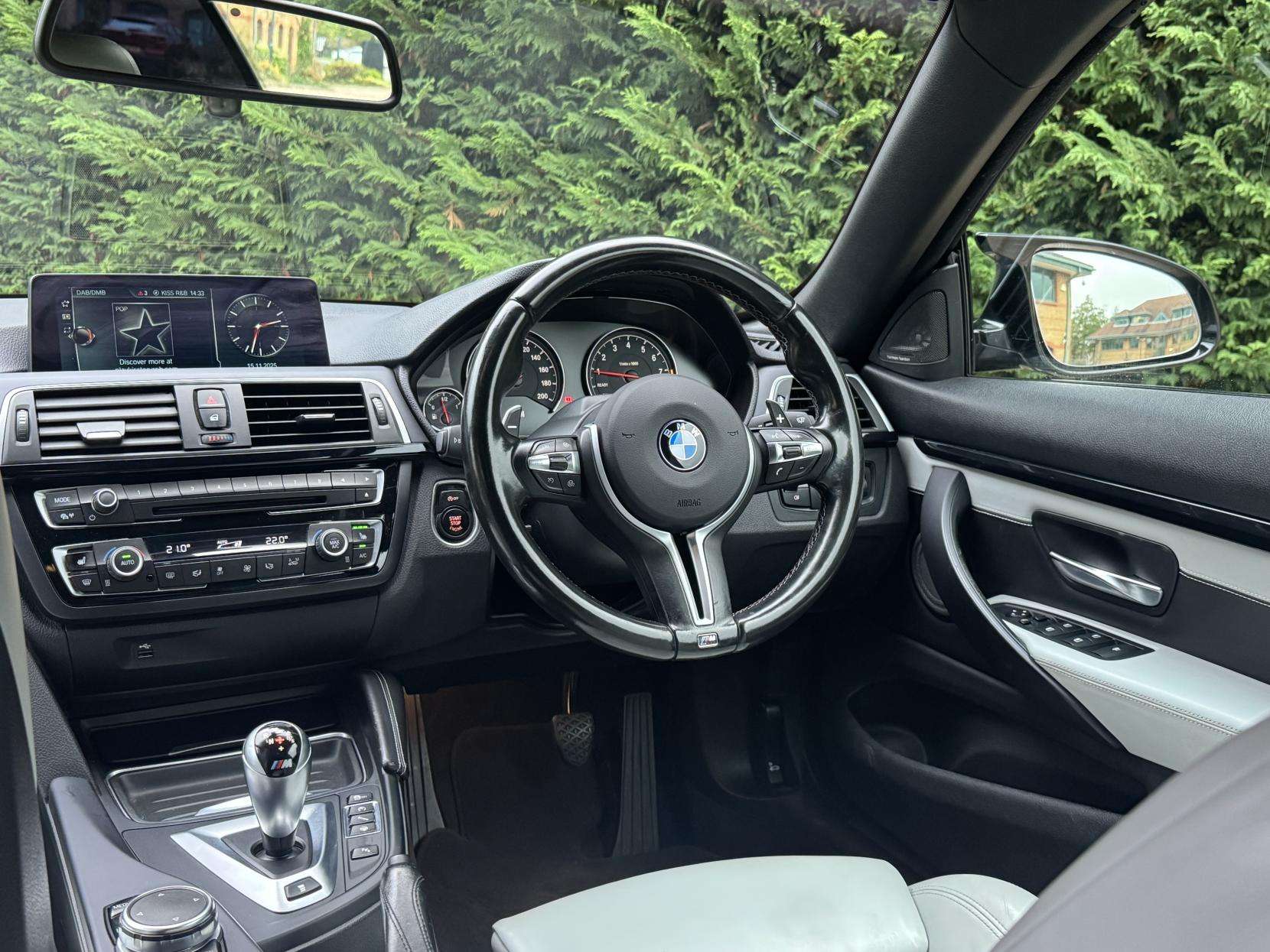 2016 BMW M4 2016 BMW M4