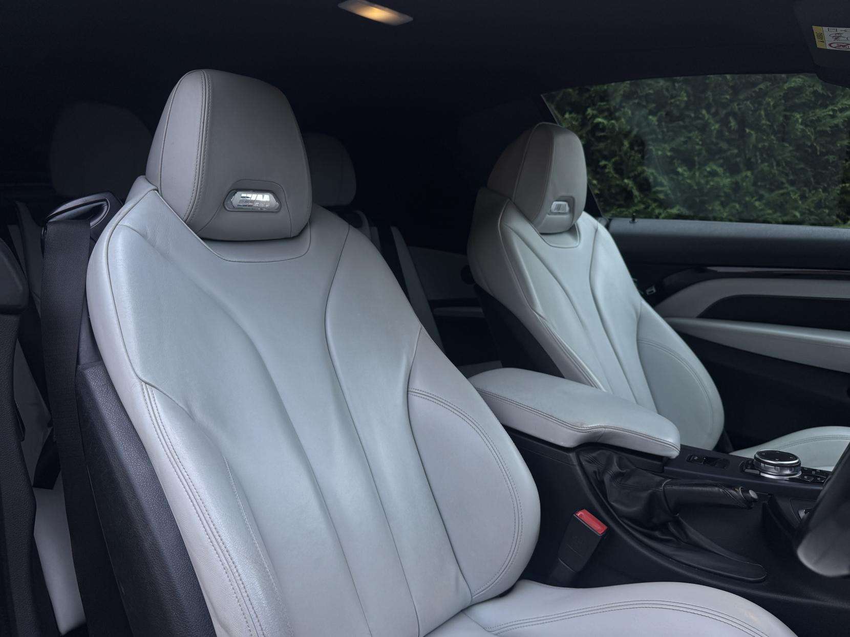 2016 BMW M4 2016 BMW M4