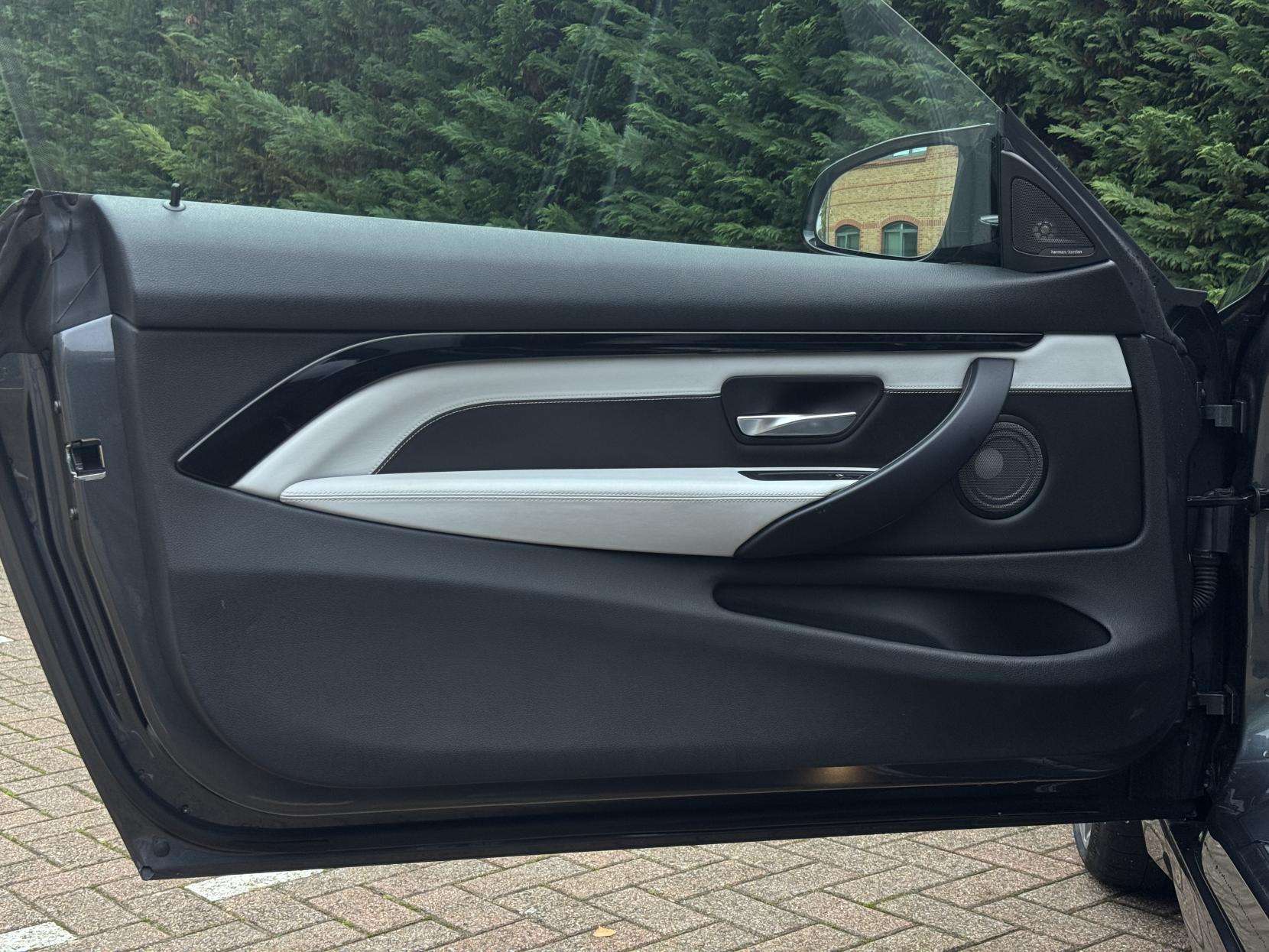 2016 BMW M4 2016 BMW M4