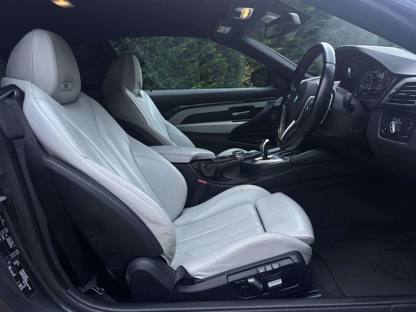 2016 BMW M4 2016 BMW M4