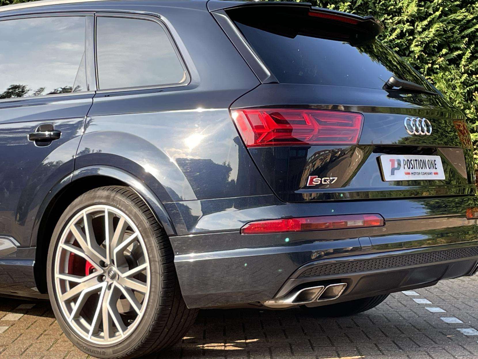 2018 AUDI SQ7 2018 AUDI SQ7