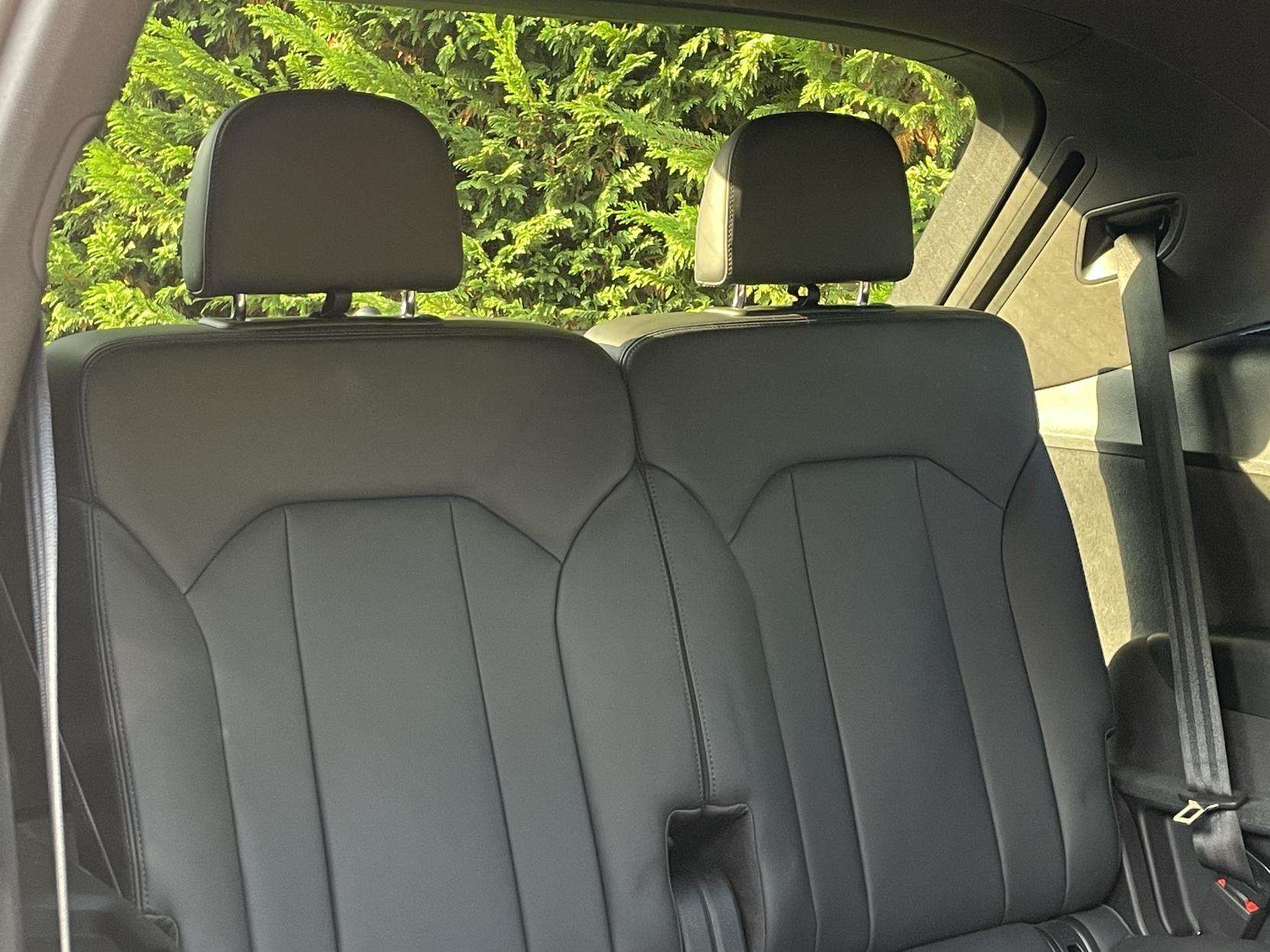 2018 AUDI SQ7 2018 AUDI SQ7