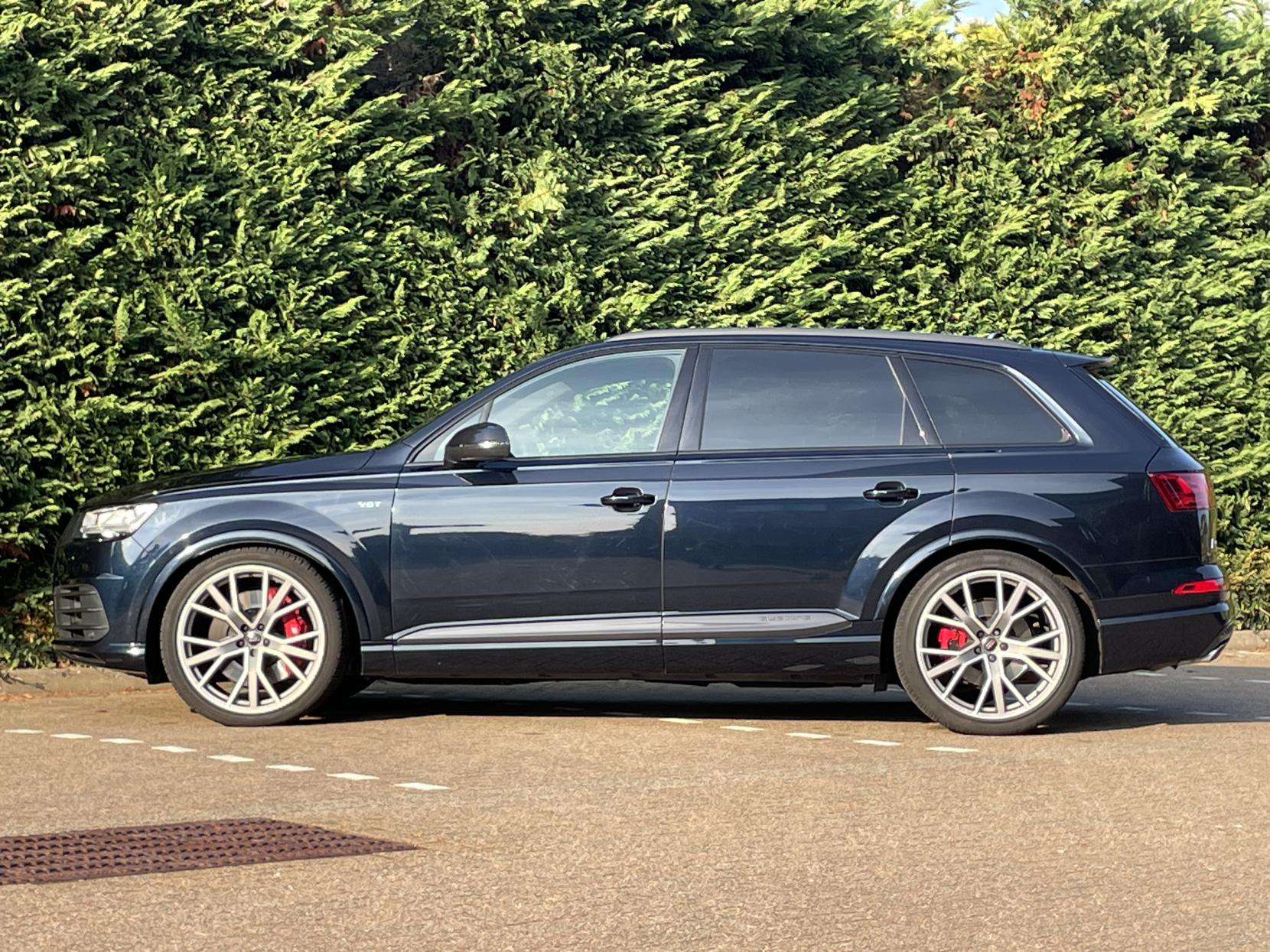 2018 AUDI SQ7 2018 AUDI SQ7