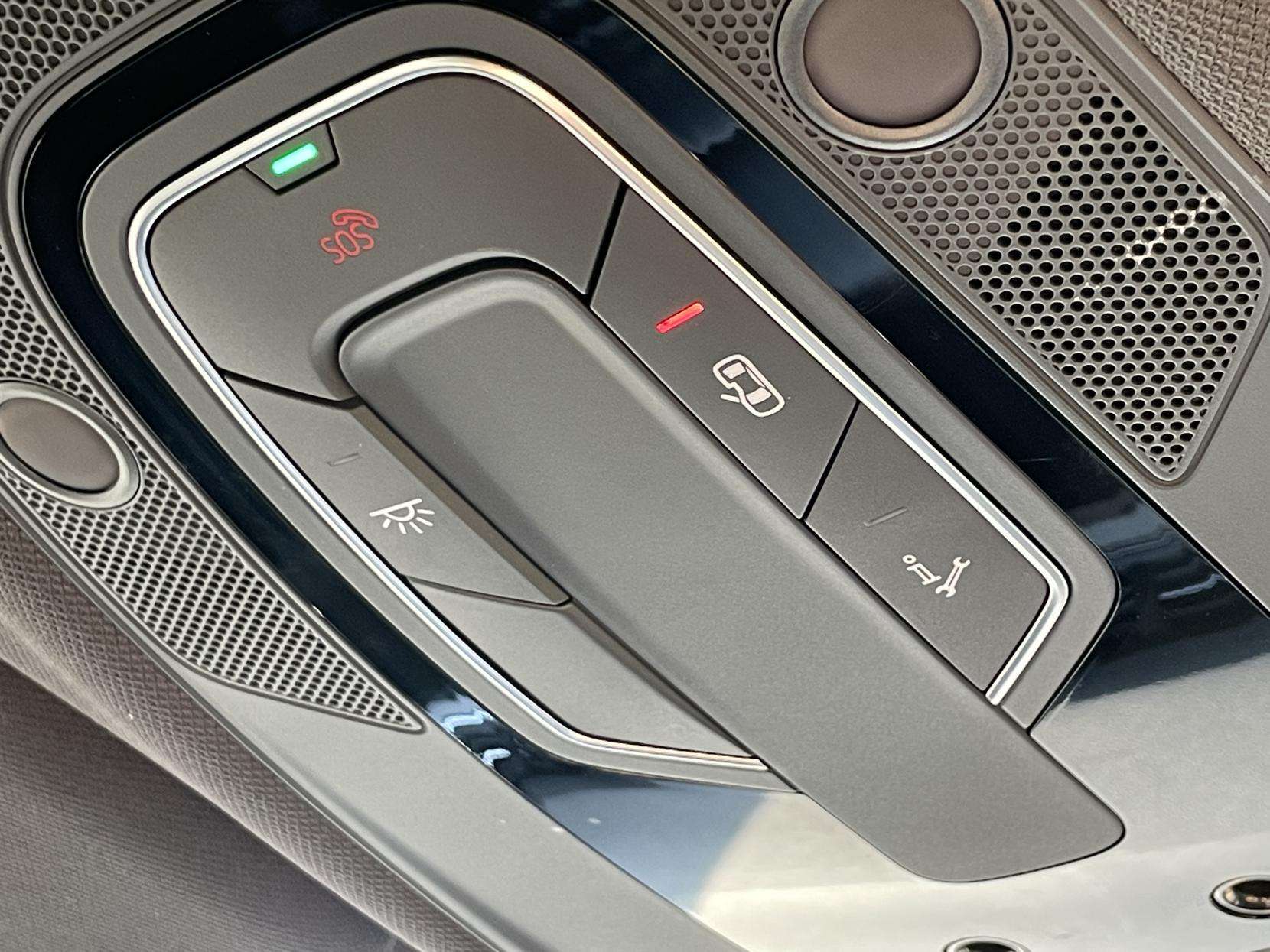 2018 AUDI SQ7 2018 AUDI SQ7