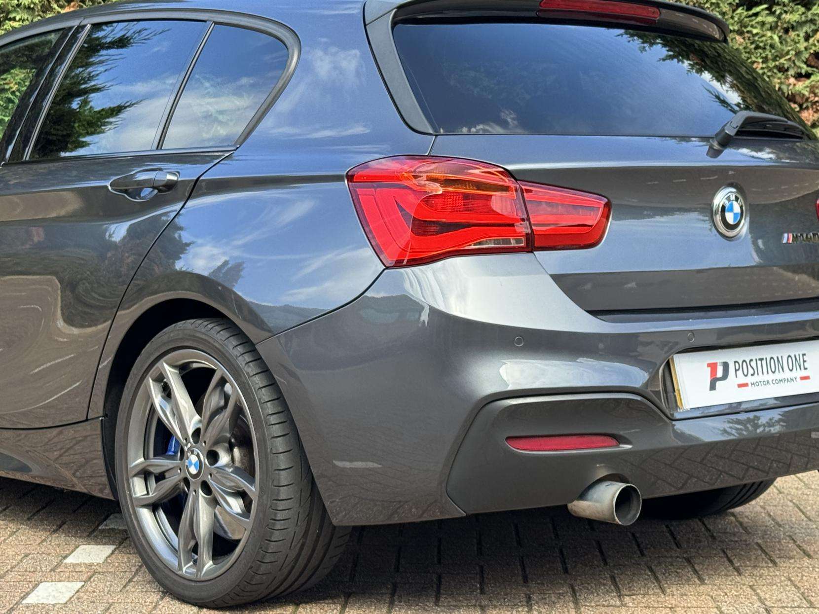2017 BMW 1 SERIES 2017 BMW 1 SERIES