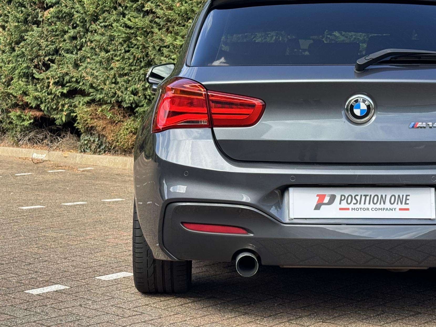 2017 BMW 1 SERIES 2017 BMW 1 SERIES