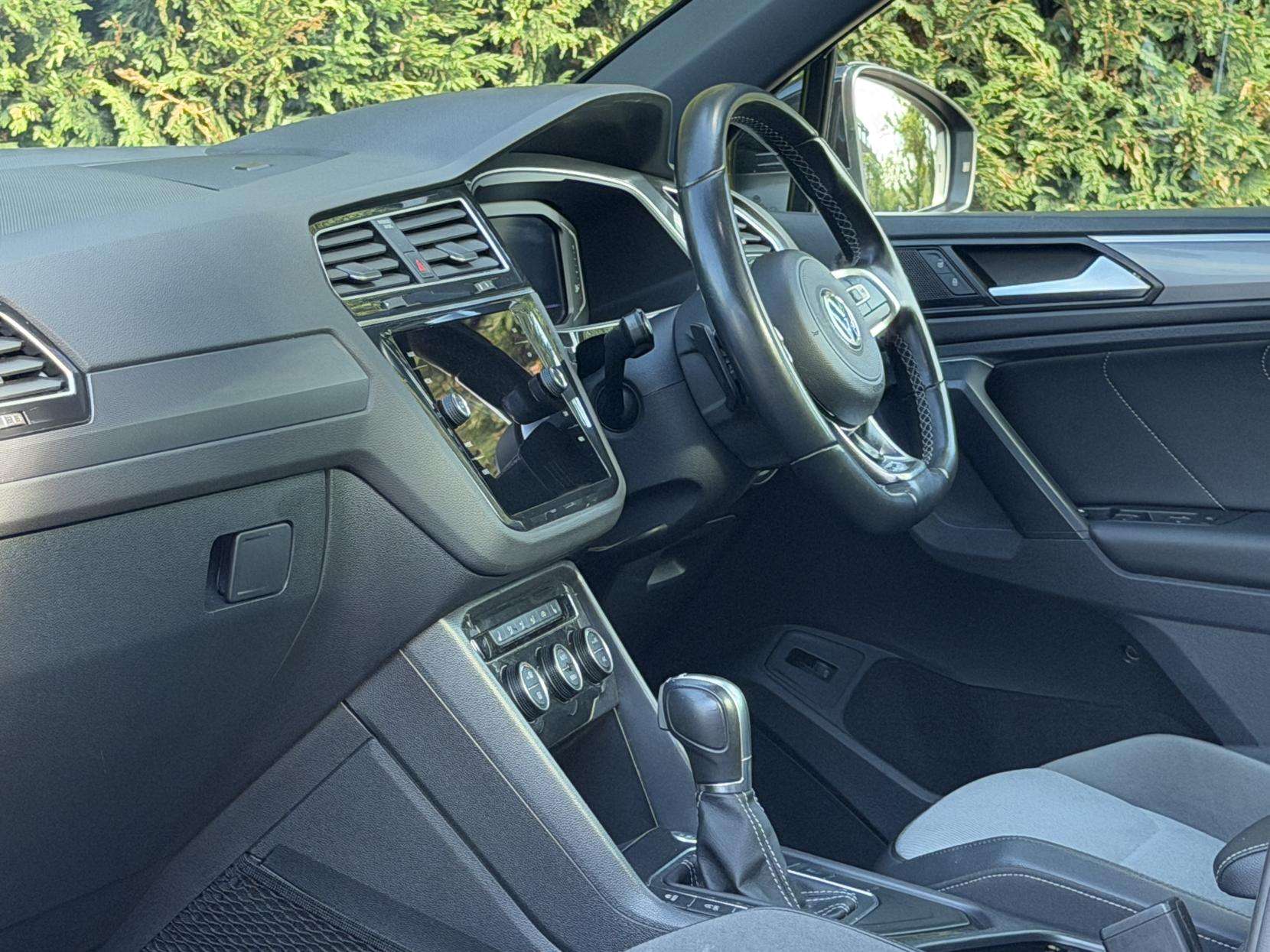 2019 VOLKSWAGEN TIGUAN 2019 VOLKSWAGEN TIGUAN