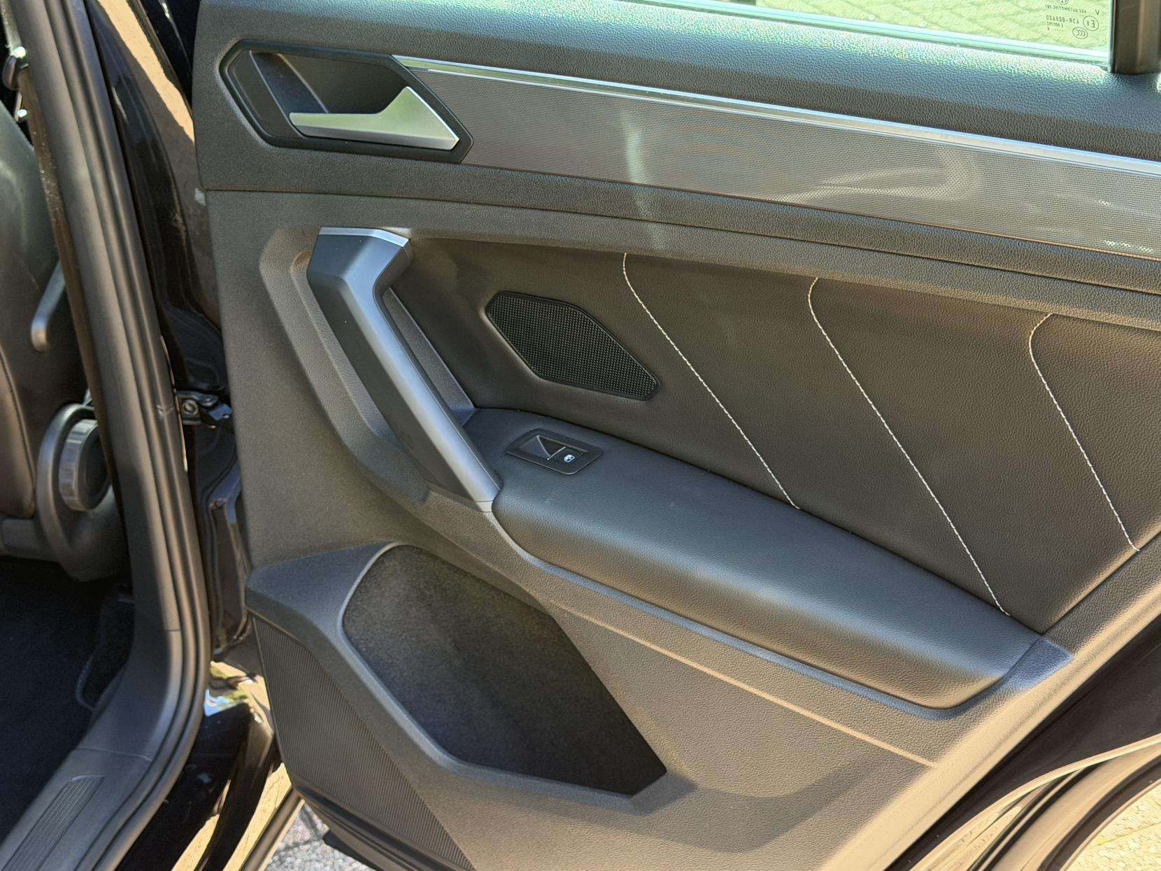 2019 VOLKSWAGEN TIGUAN 2019 VOLKSWAGEN TIGUAN