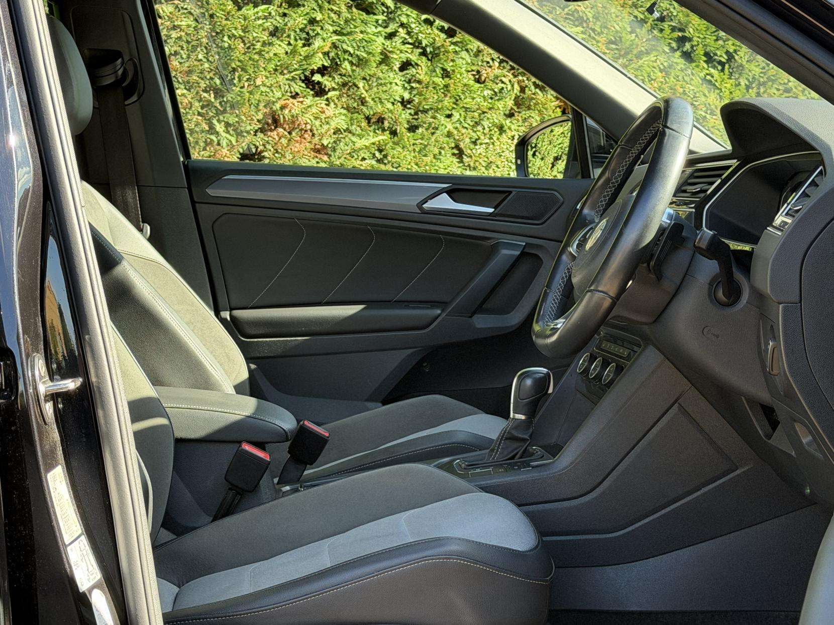 2019 VOLKSWAGEN TIGUAN 2019 VOLKSWAGEN TIGUAN