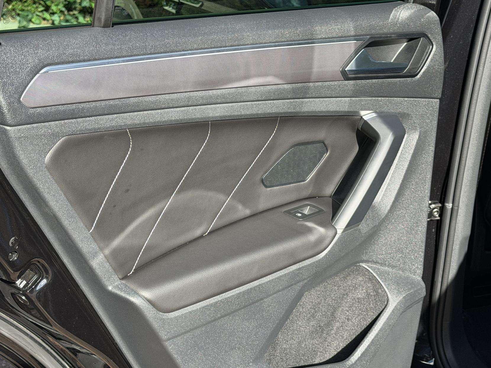 2019 VOLKSWAGEN TIGUAN 2019 VOLKSWAGEN TIGUAN