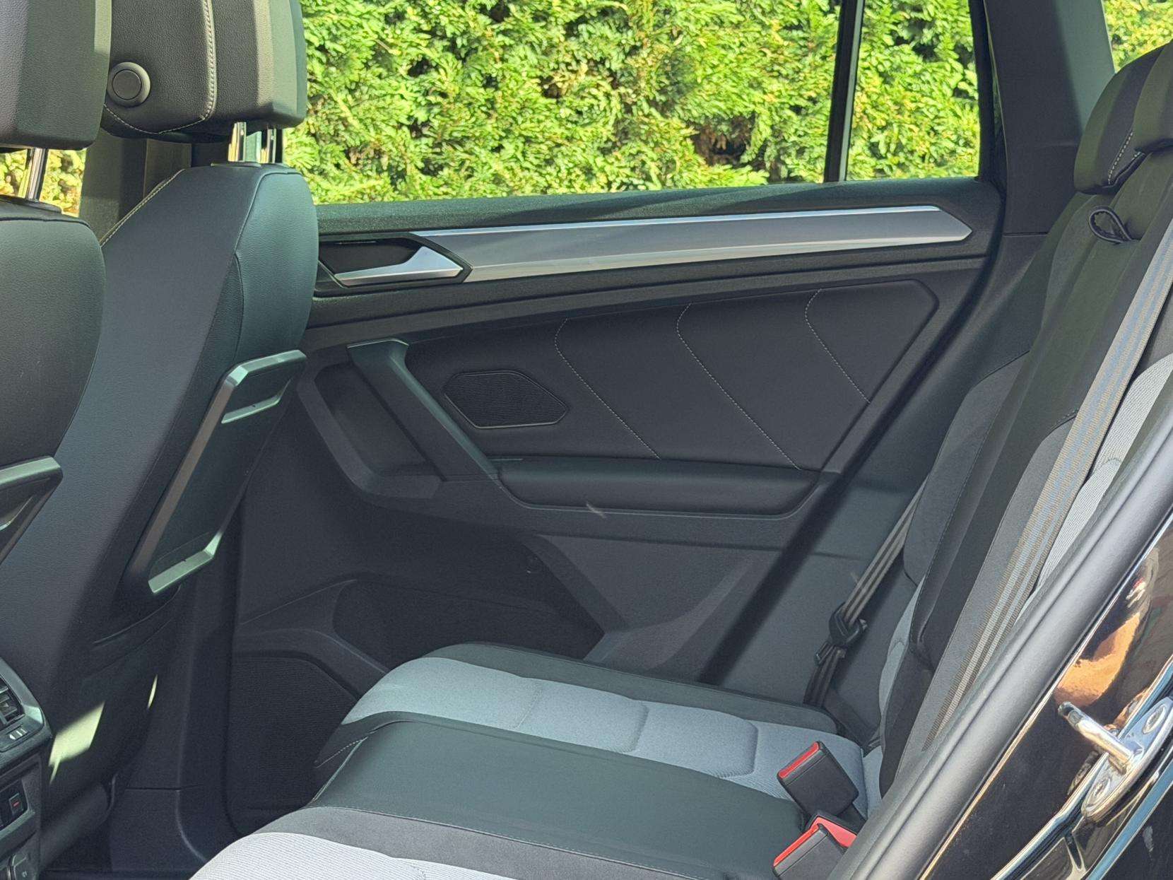 2019 VOLKSWAGEN TIGUAN 2019 VOLKSWAGEN TIGUAN