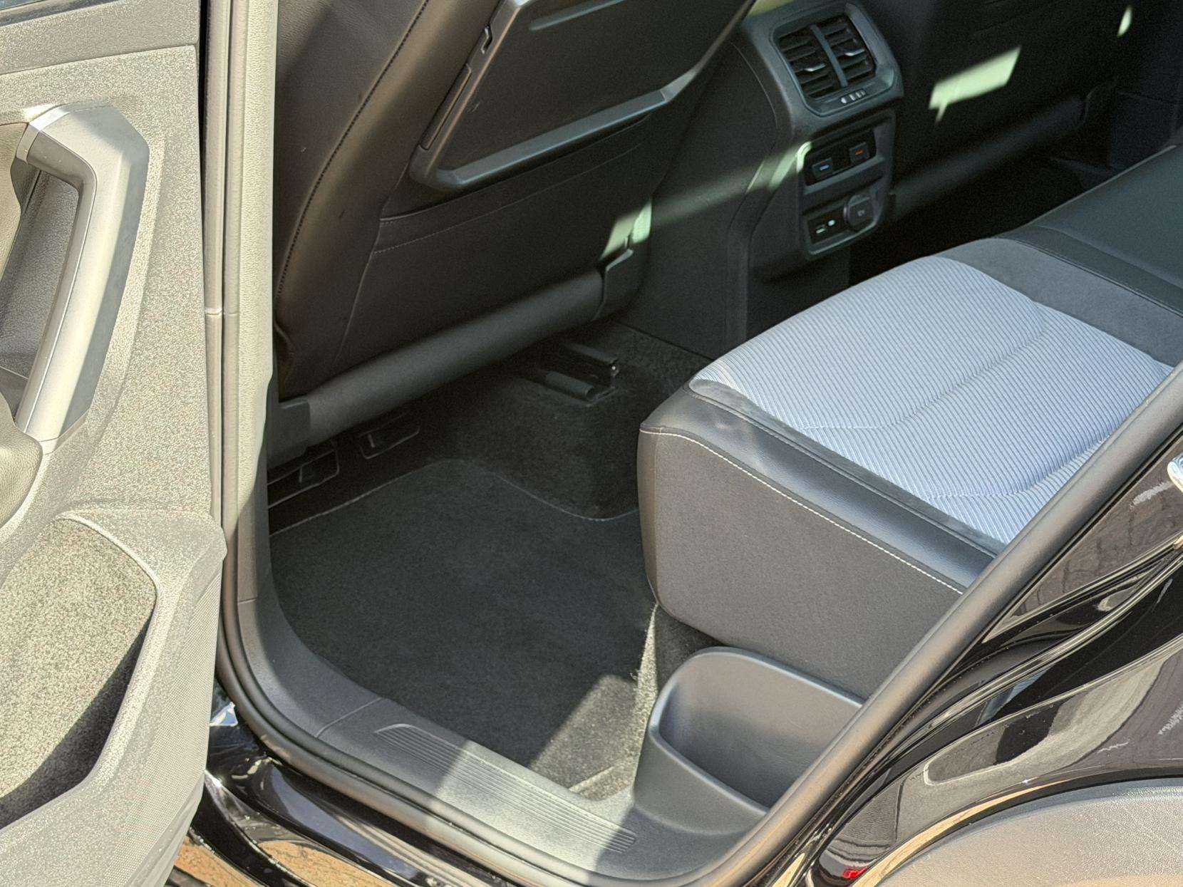 2019 VOLKSWAGEN TIGUAN 2019 VOLKSWAGEN TIGUAN