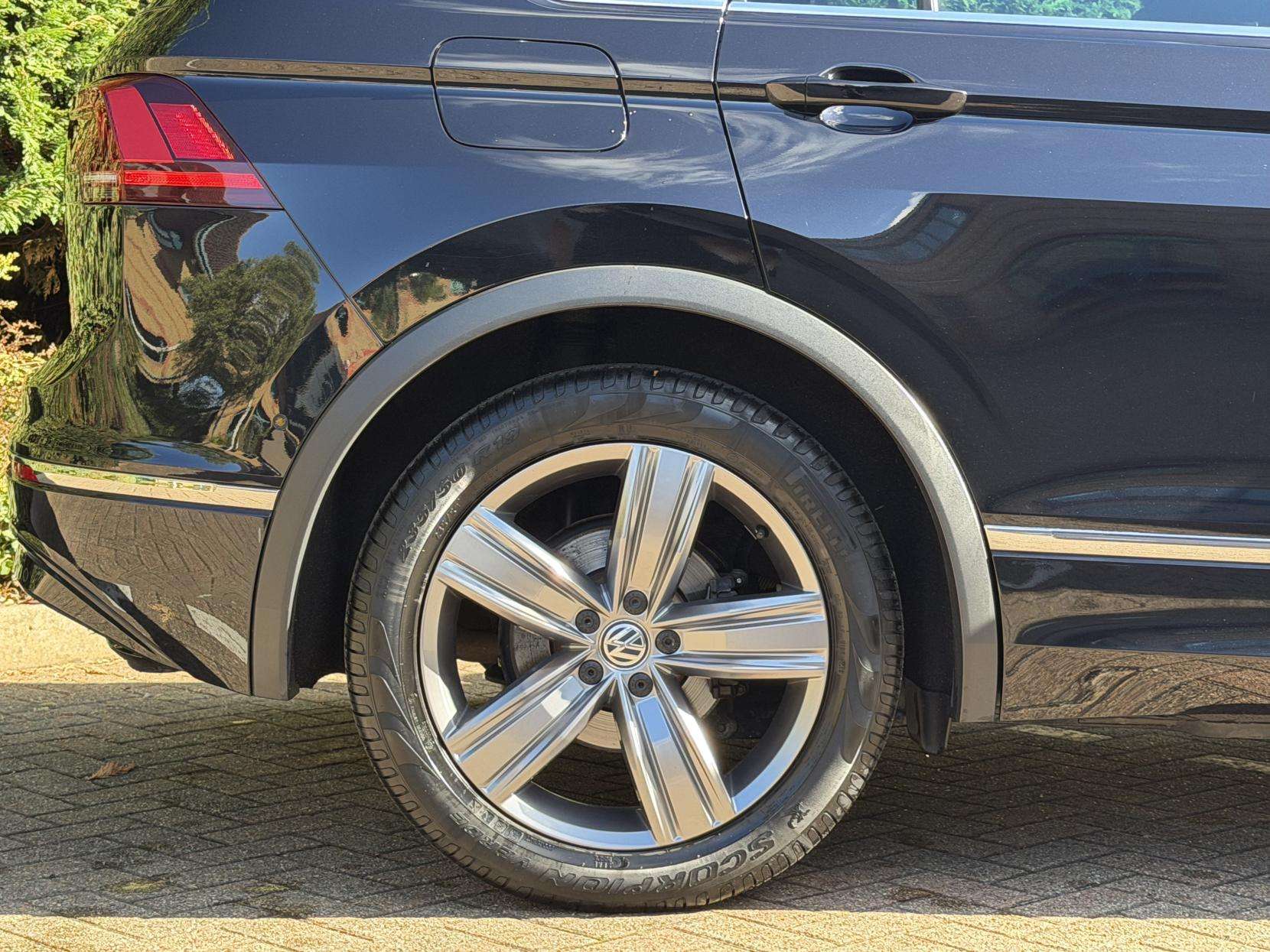 2019 VOLKSWAGEN TIGUAN 2019 VOLKSWAGEN TIGUAN