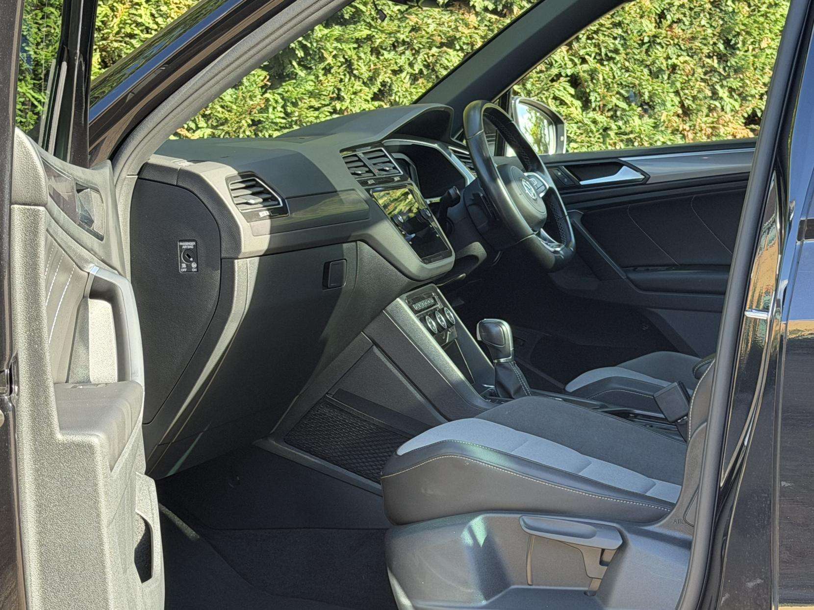 2019 VOLKSWAGEN TIGUAN 2019 VOLKSWAGEN TIGUAN