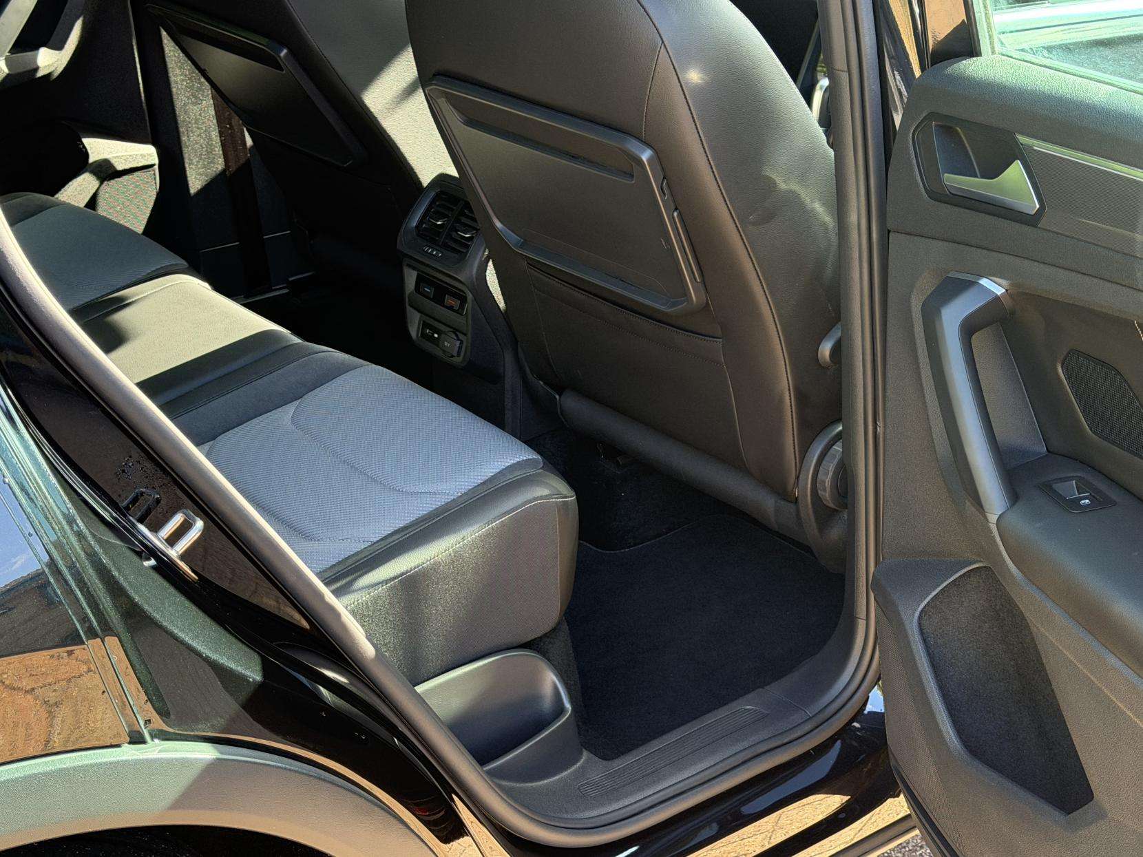 2019 VOLKSWAGEN TIGUAN 2019 VOLKSWAGEN TIGUAN