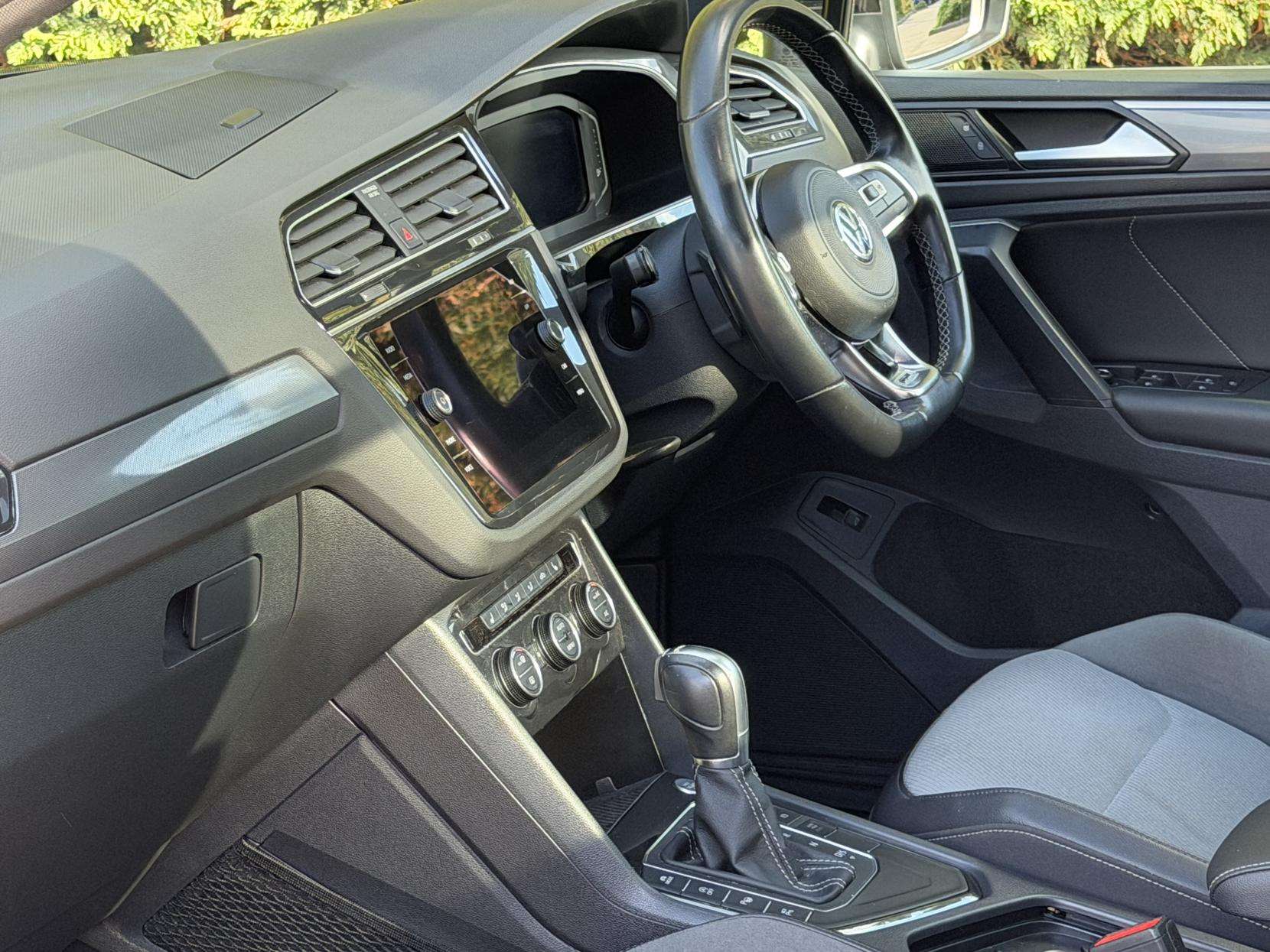 2019 VOLKSWAGEN TIGUAN 2019 VOLKSWAGEN TIGUAN