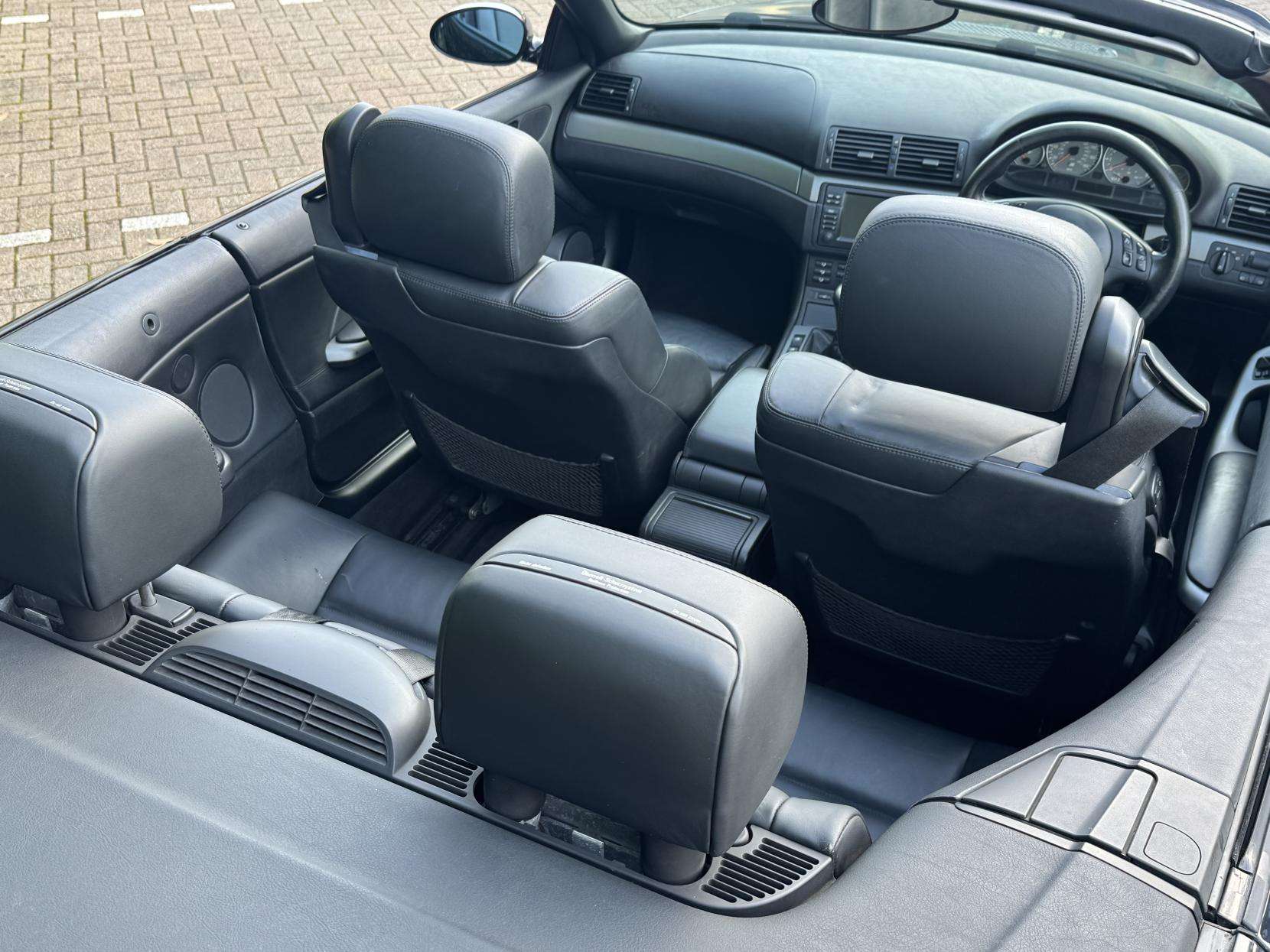 2004 BMW M3 2004 BMW M3