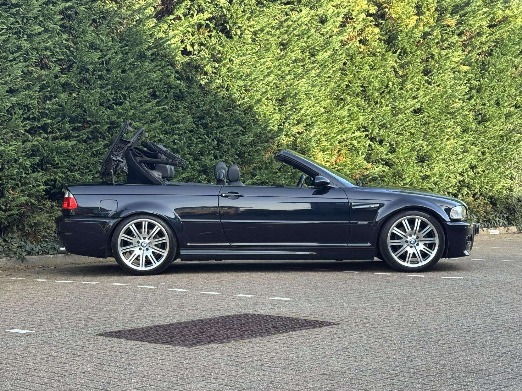 2004 BMW M3 2004 BMW M3