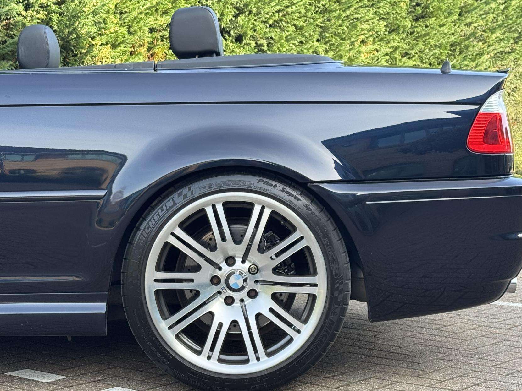 2004 BMW M3 2004 BMW M3