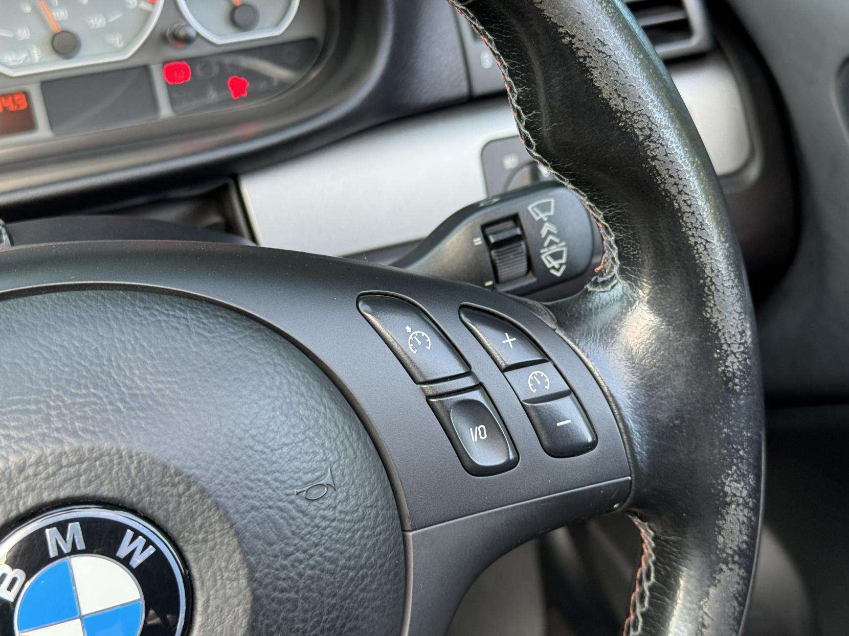 2004 BMW M3 2004 BMW M3