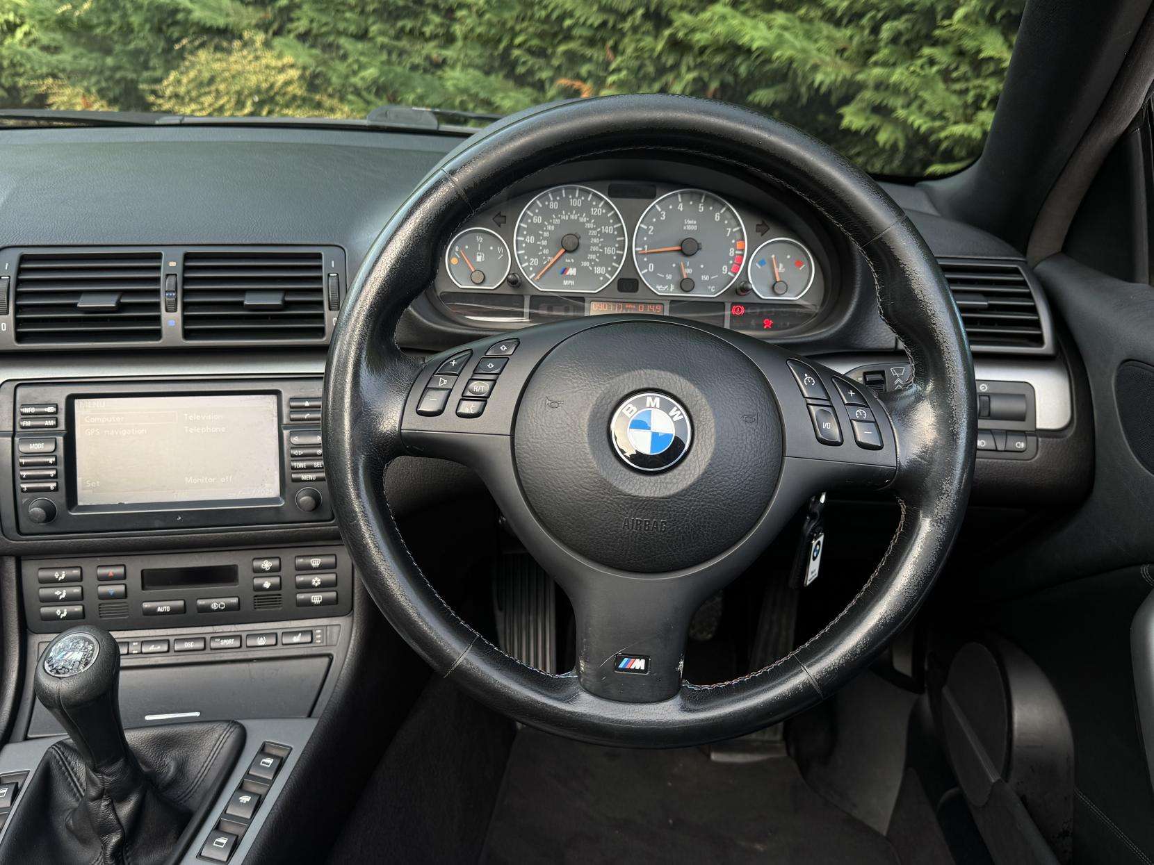 2004 BMW M3 2004 BMW M3