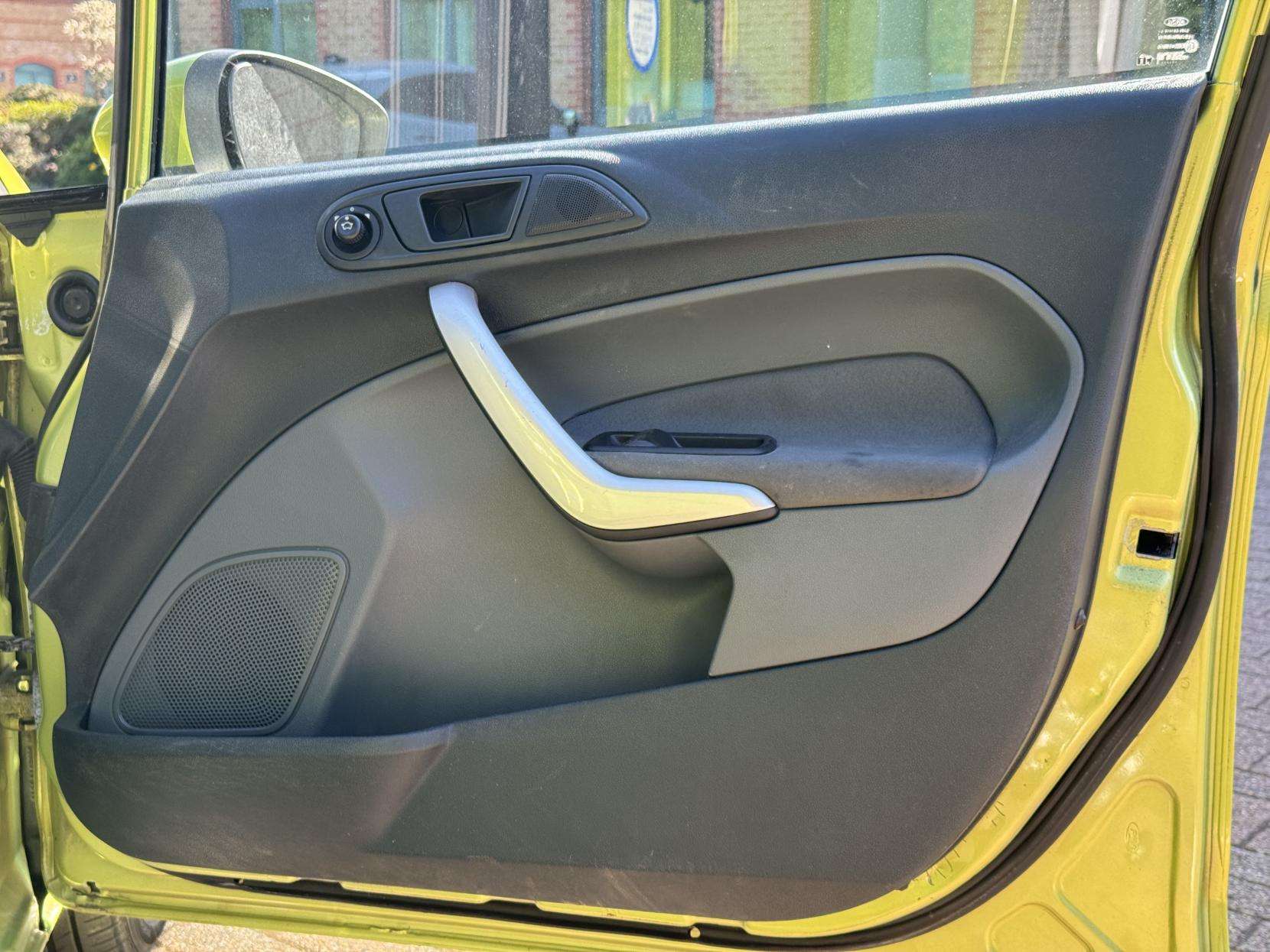 2009 FORD FIESTA 2009 FORD FIESTA