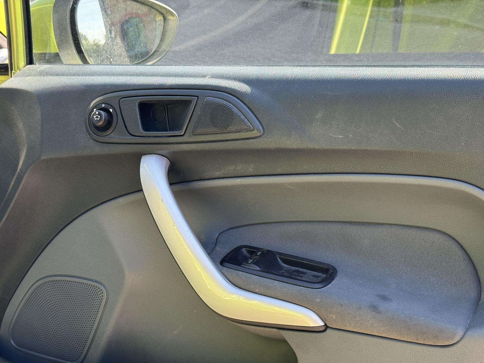 2009 FORD FIESTA 2009 FORD FIESTA