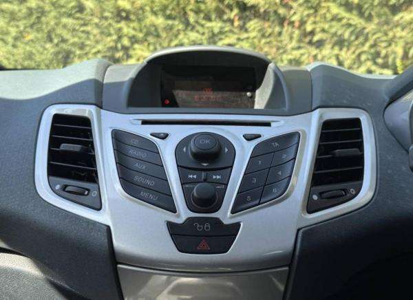 2009 FORD FIESTA 2009 FORD FIESTA