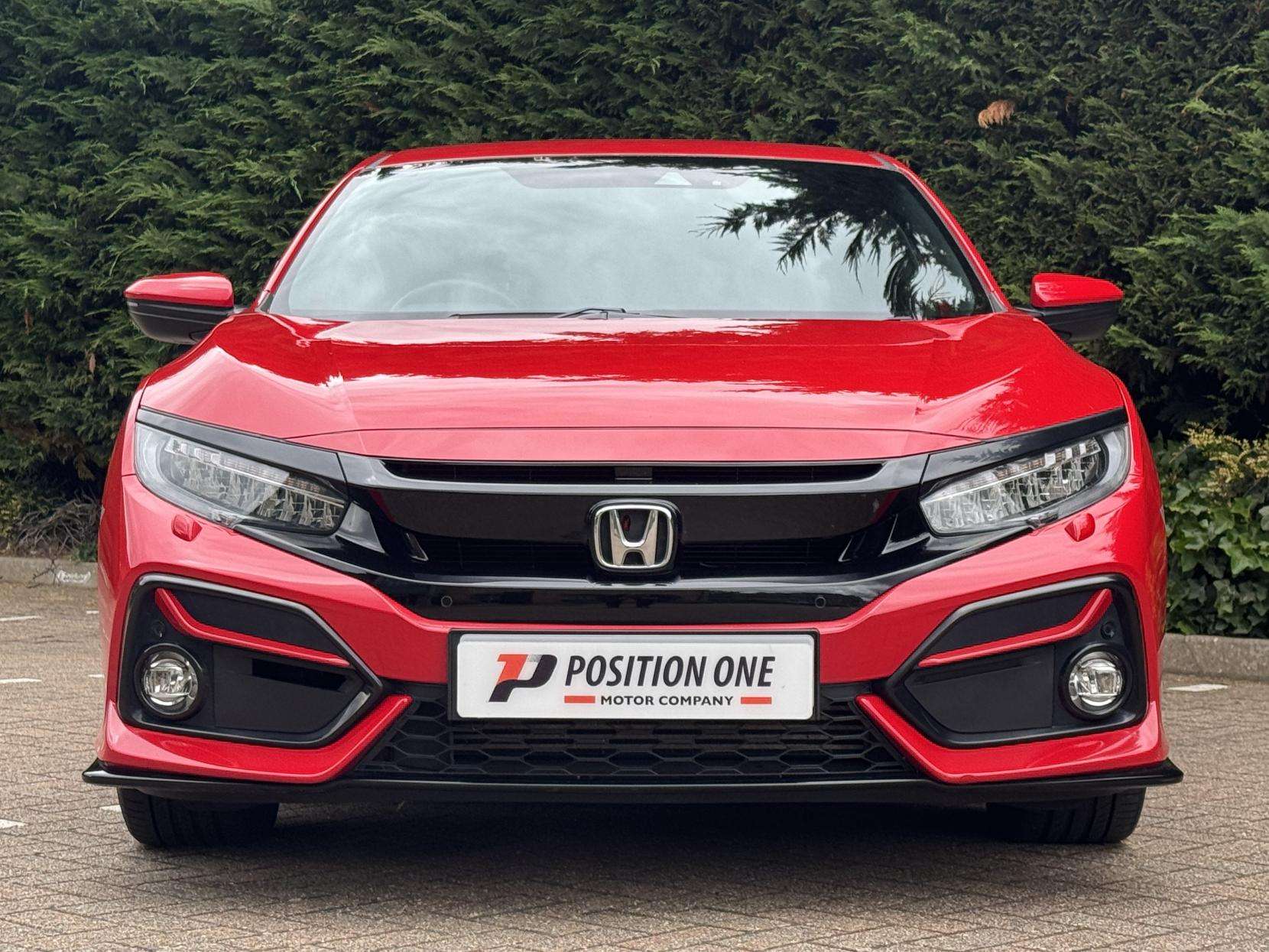 A 2019 HONDA CIVIC 1.5 VTEC Turbo Sport Hatchback 5dr Petrol Manual Euro 6 (s/s) (182 ps) A 2019 HONDA CIVIC 1.5 VTEC Turbo Sport Hatchback 5dr Petrol Manual Euro 6 (s/s) (182 ps)
