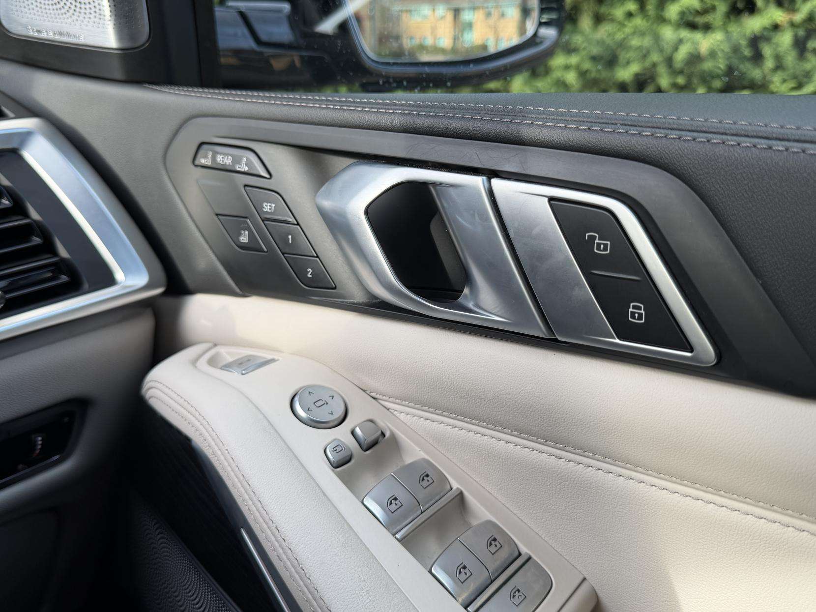 2023 BMW X7 2023 BMW X7