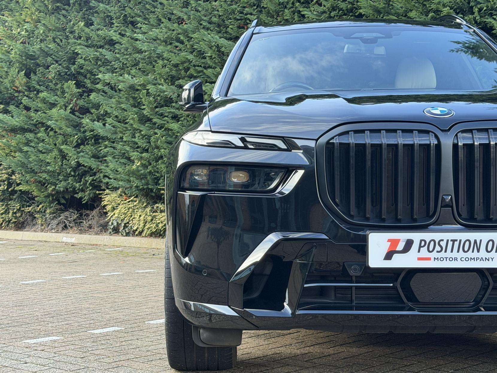 2023 BMW X7 2023 BMW X7