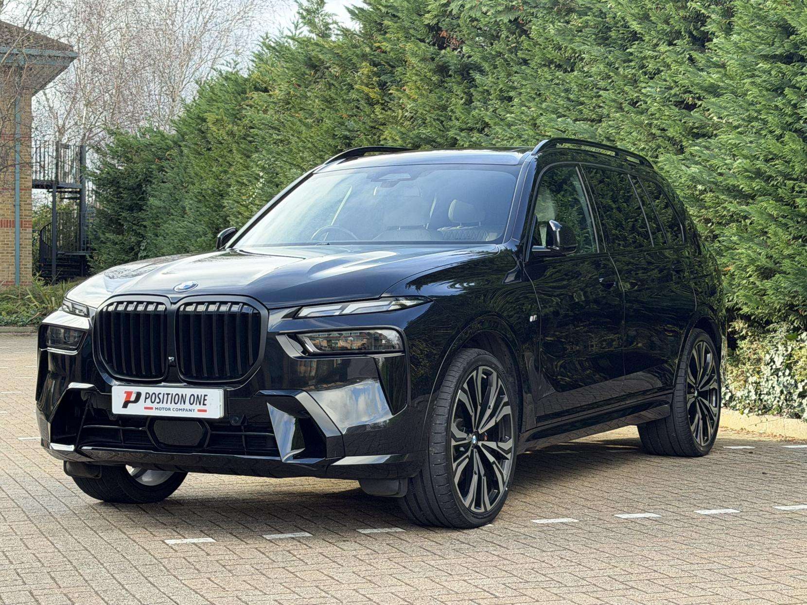 A 2023 BMW X7 3.0 40d MHT M Sport SUV 5dr Diesel Hybrid Auto xDrive Euro 6 (s/s) (352 ps) A 2023 BMW X7 3.0 40d MHT M Sport SUV 5dr Diesel Hybrid Auto xDrive Euro 6 (s/s) (352 ps)