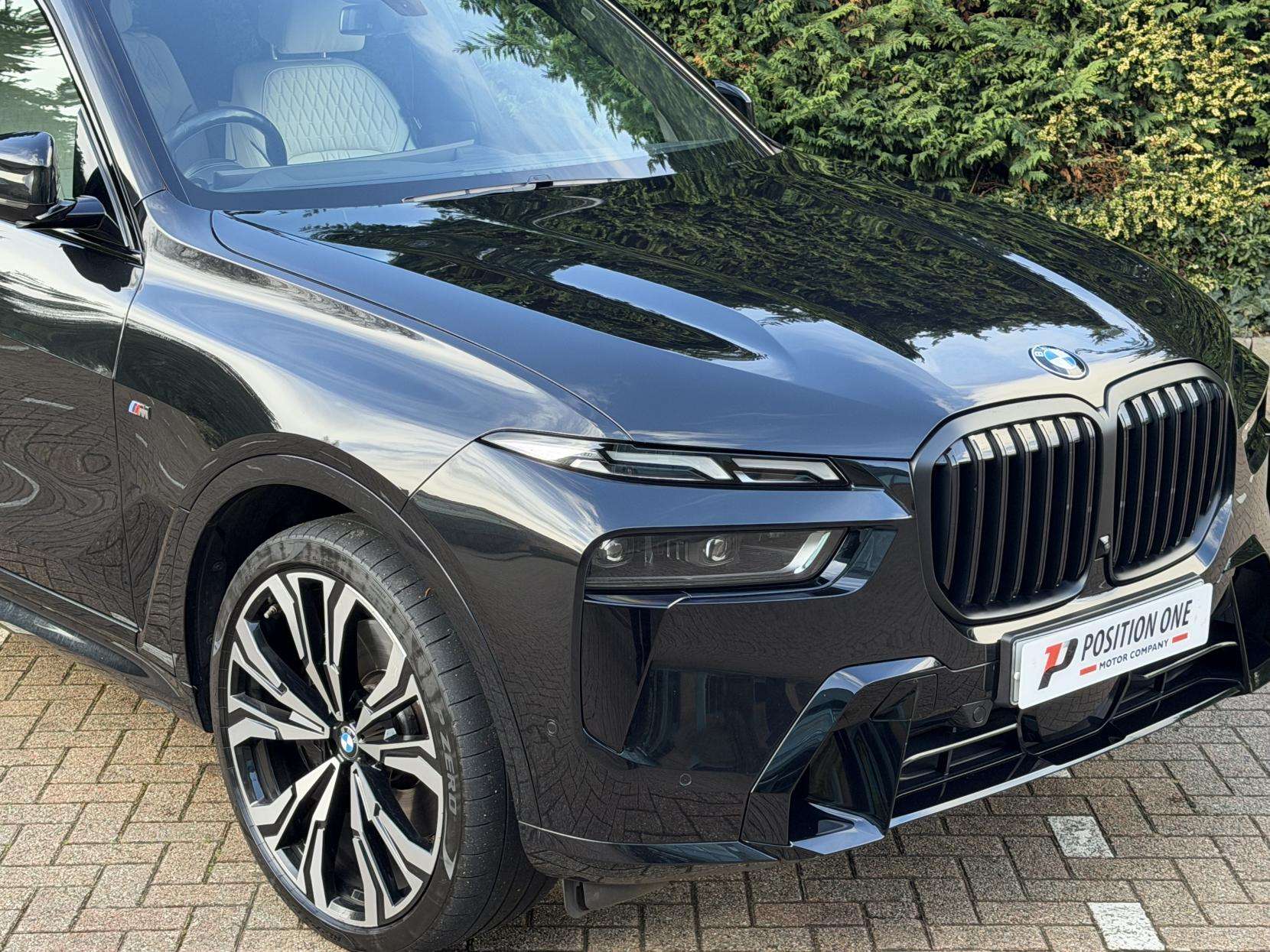 2023 BMW X7 2023 BMW X7