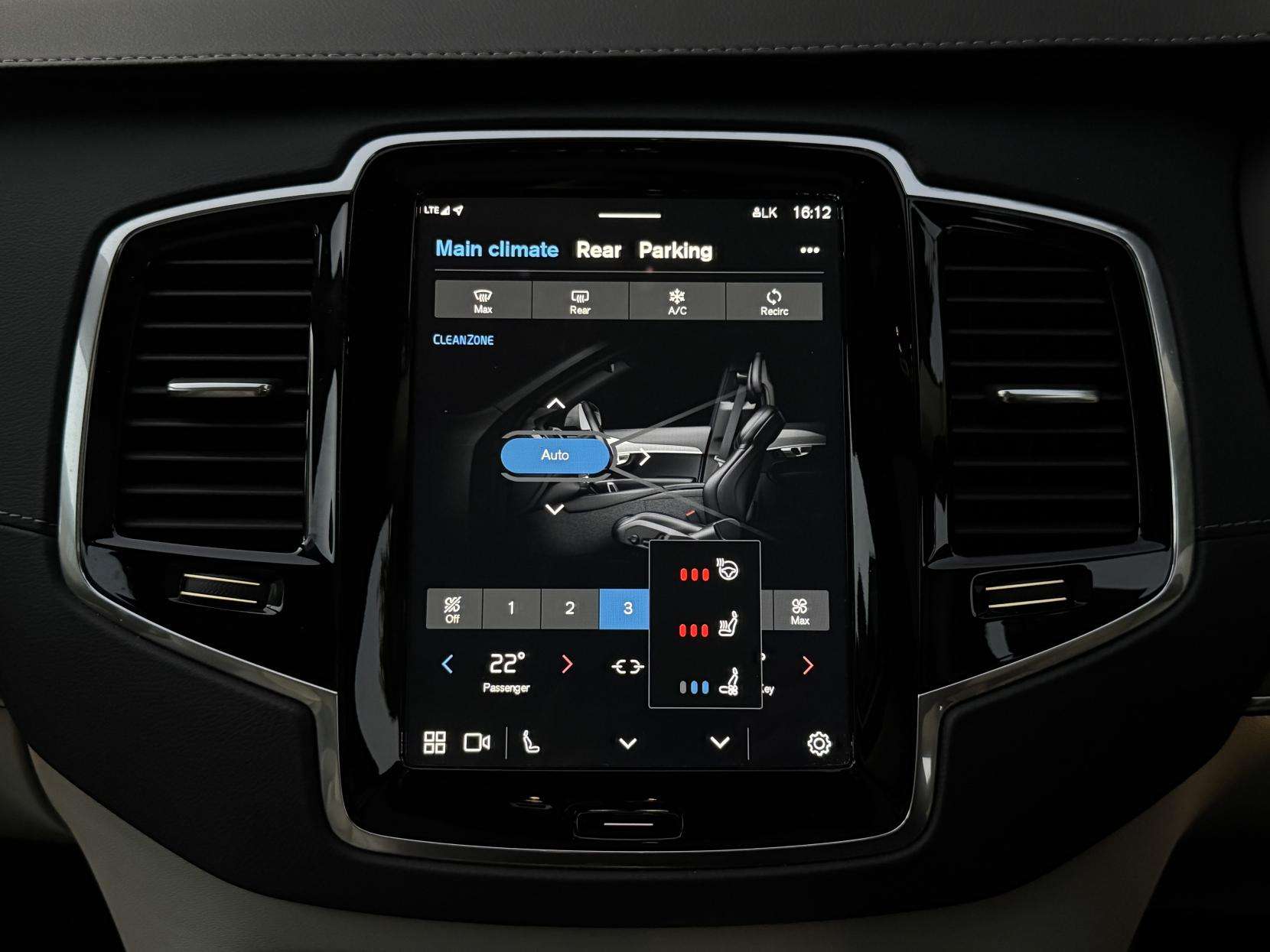 2023 VOLVO XC90 2023 VOLVO XC90