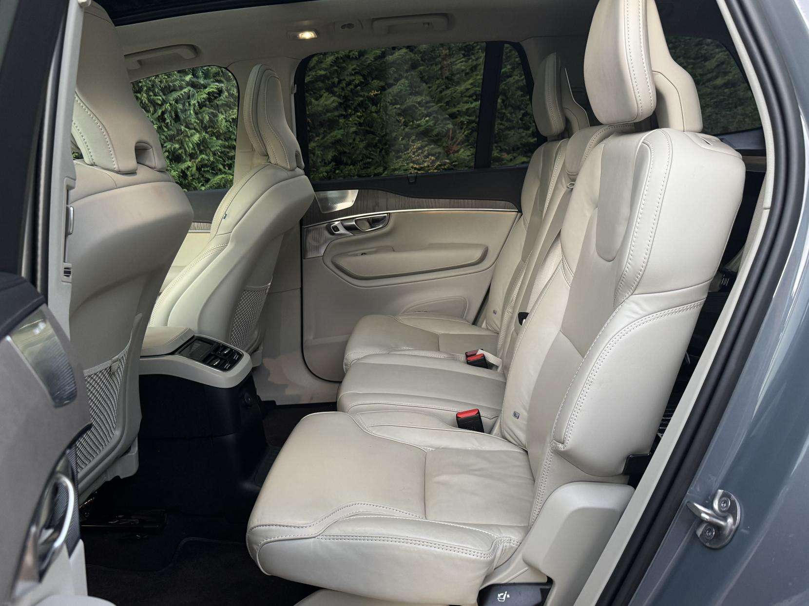 2023 VOLVO XC90 2023 VOLVO XC90