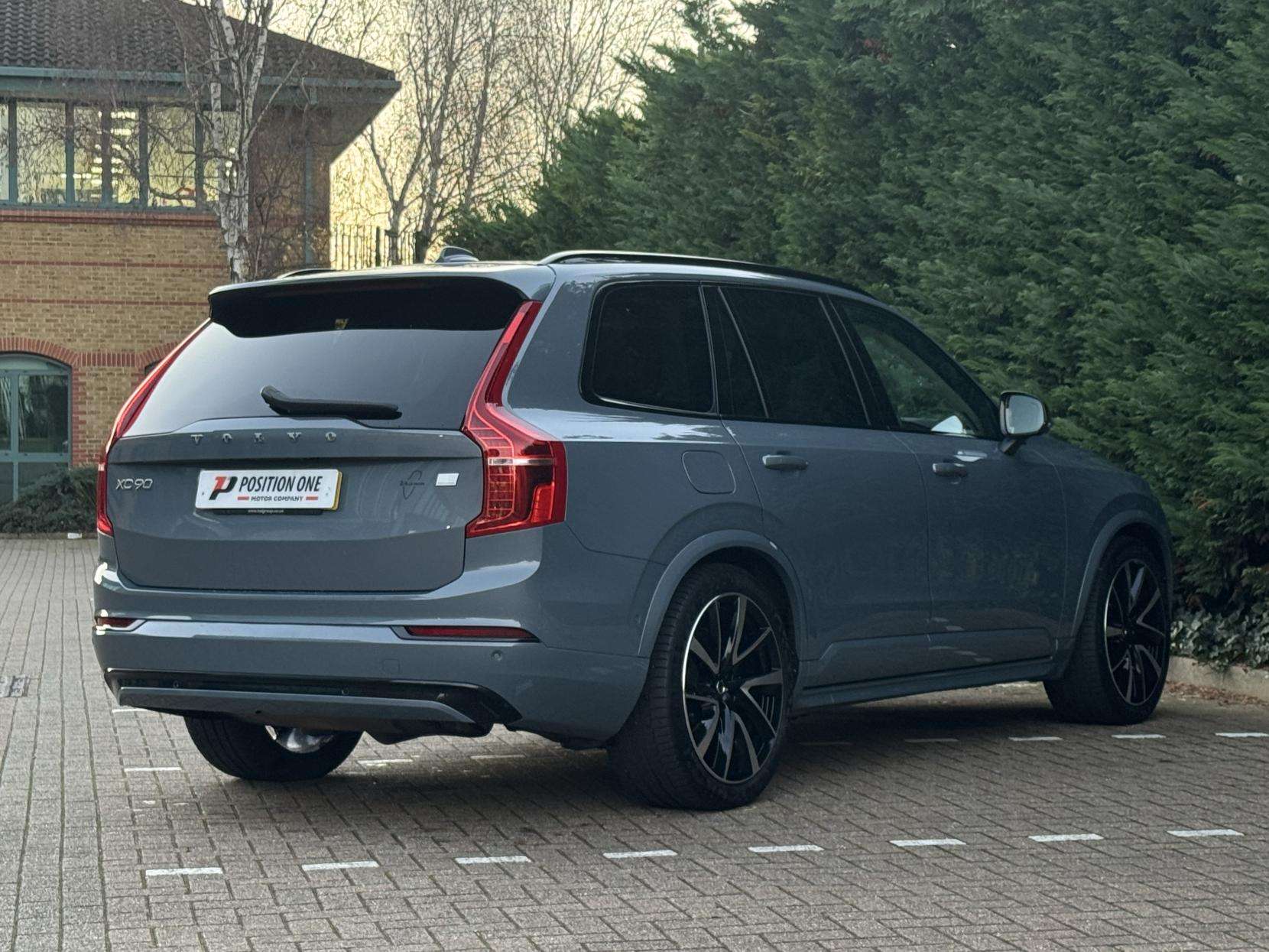 2023 VOLVO XC90 2023 VOLVO XC90